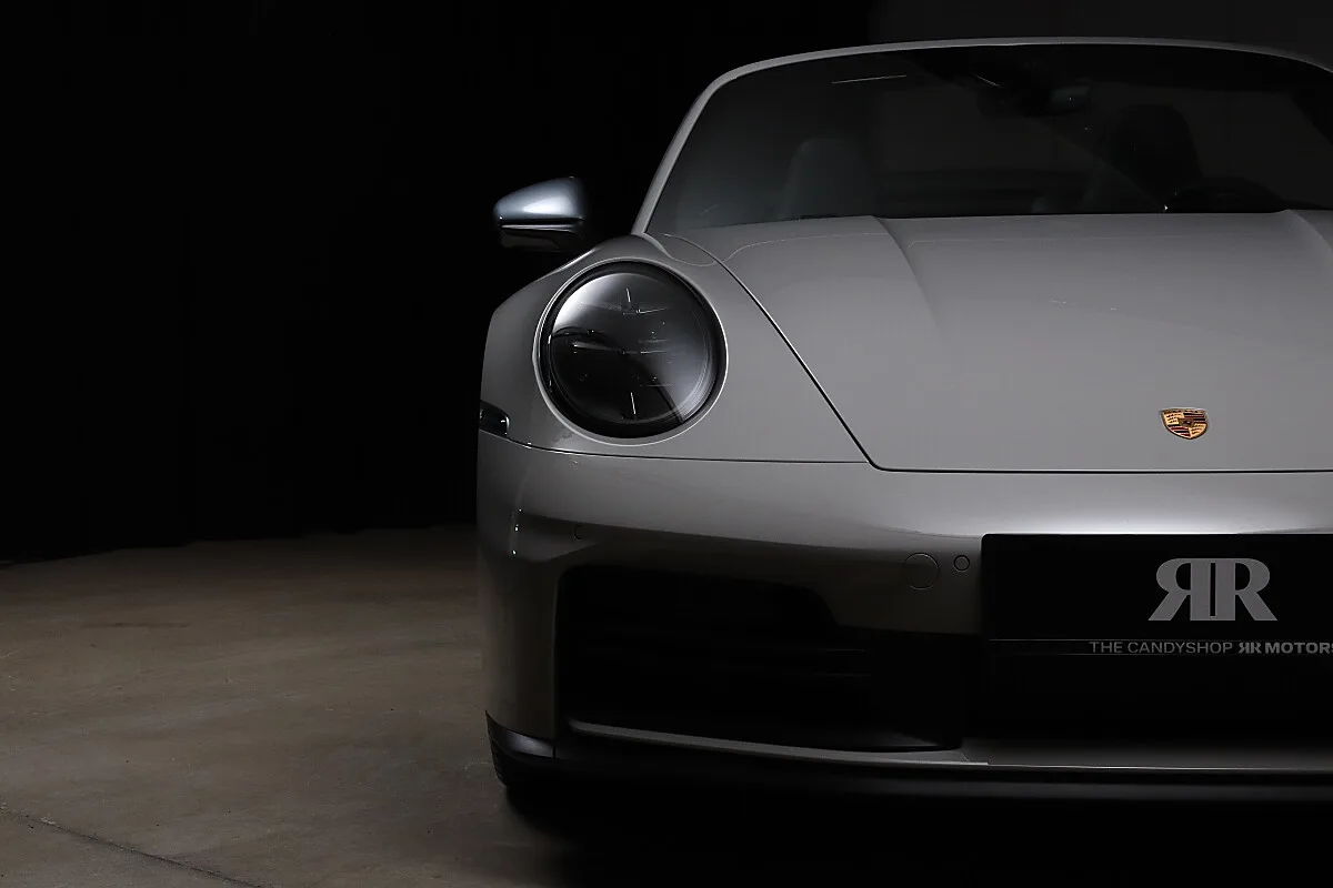 2025 Porsche 911 Carrera T Cabriolet offered by a specialist dealer in Unterweitersdorf, Austria, photo 11 of 15