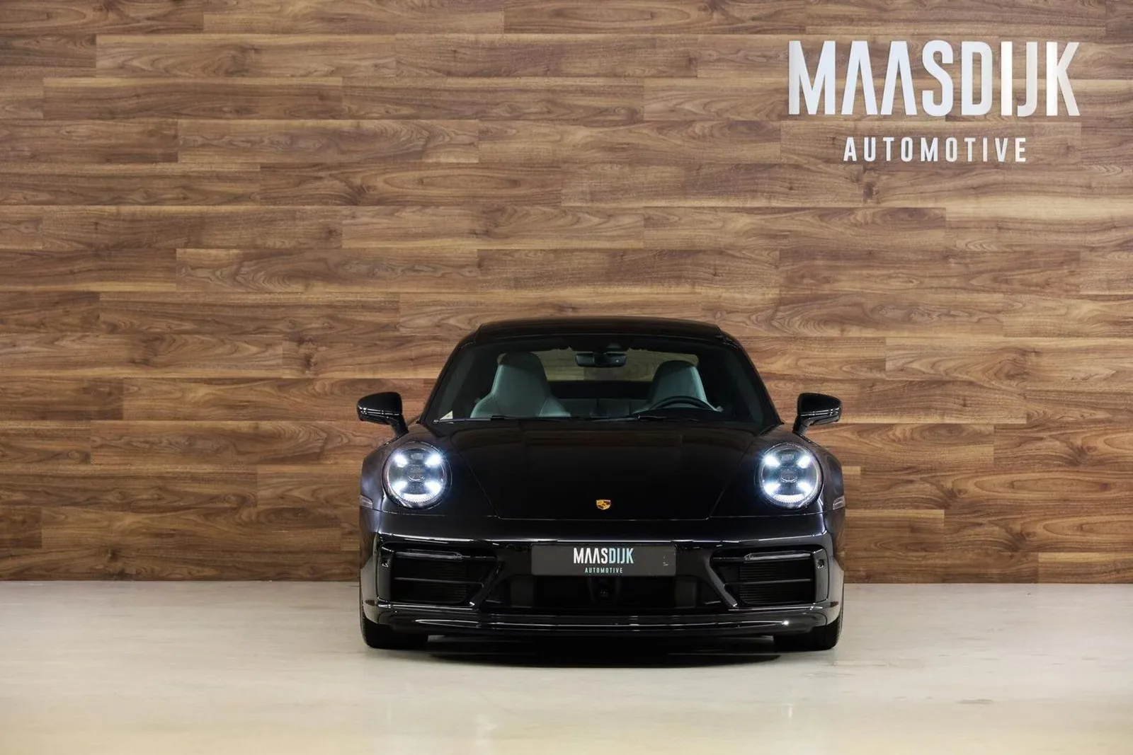 2025 Porsche 911 Carrera 4 GTS, 2/30