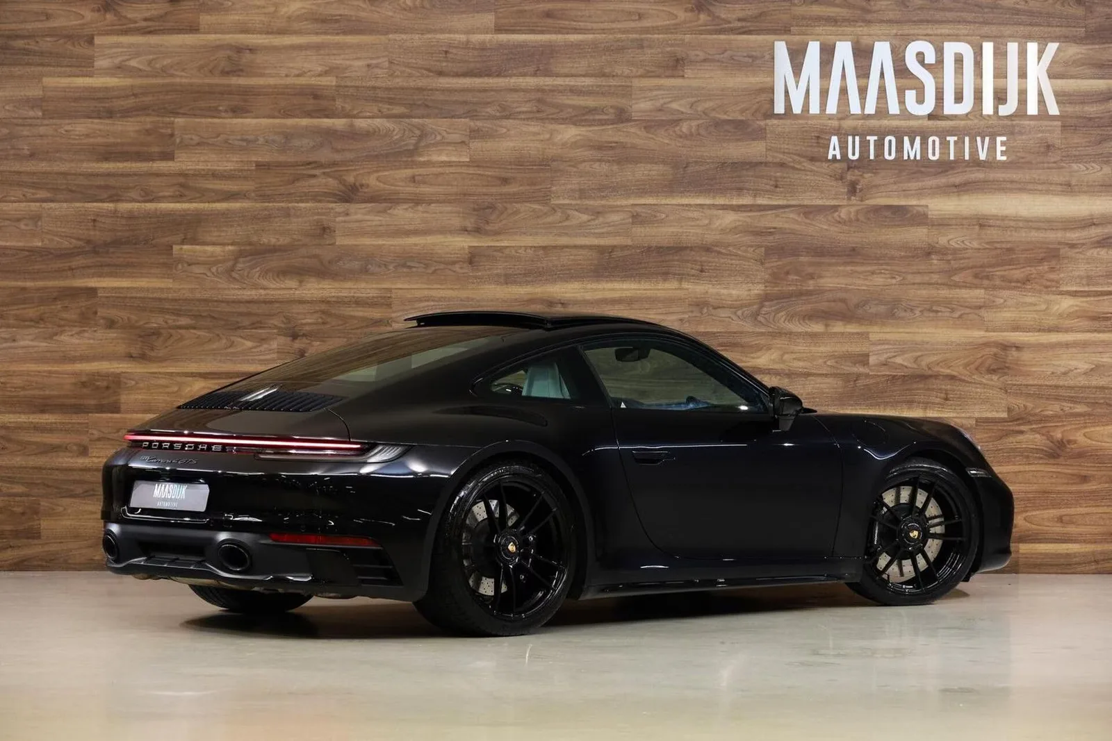 2025 Porsche 911 Carrera 4 GTS, 7/30