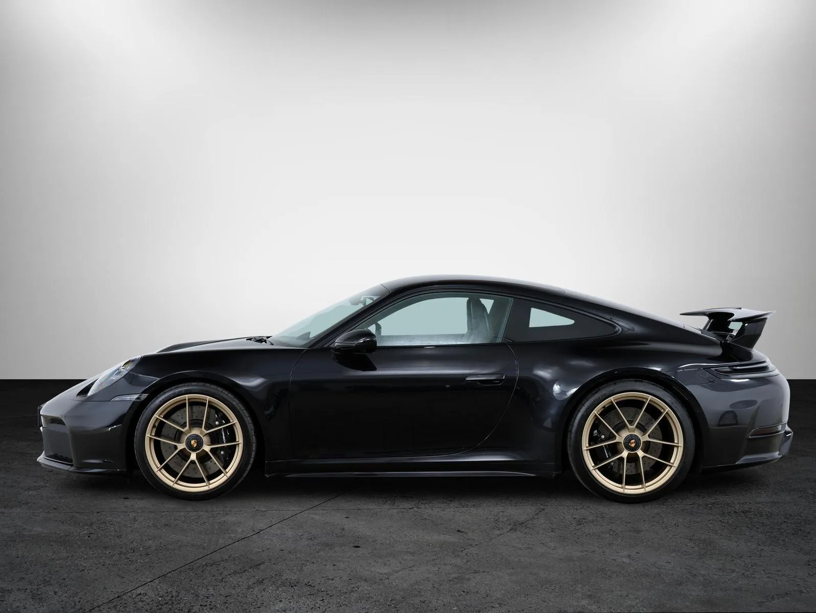 2025 Porsche 911 Carrera 4 GTS T-Hybrid, 7/28
