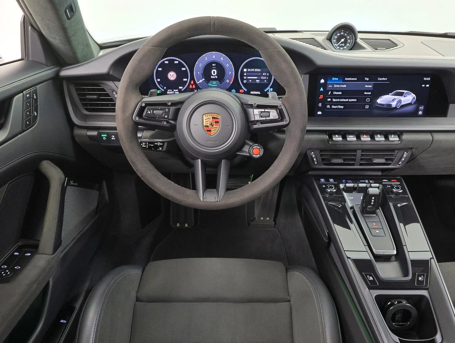 2025 Porsche 911 Carrera 4 GTS T-Hybrid, 13/28