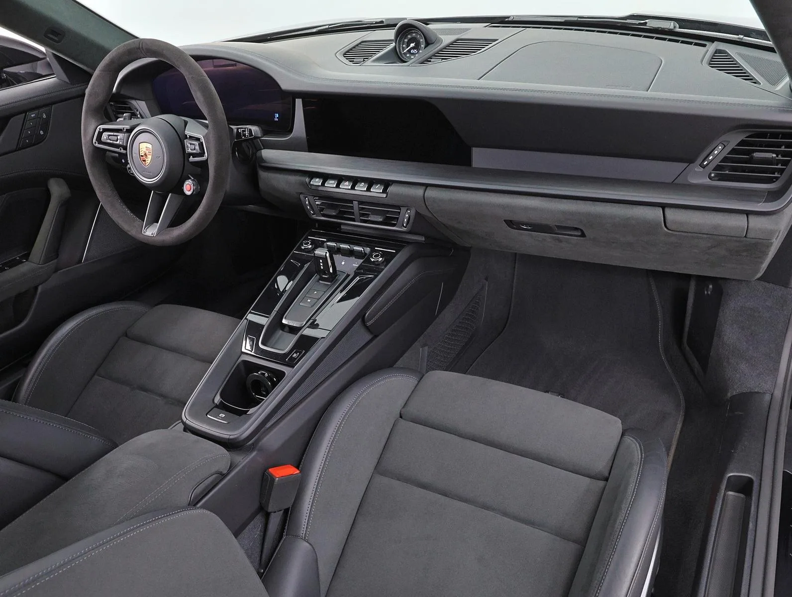 2025 Porsche 911 Carrera 4 GTS T-Hybrid, 26/28