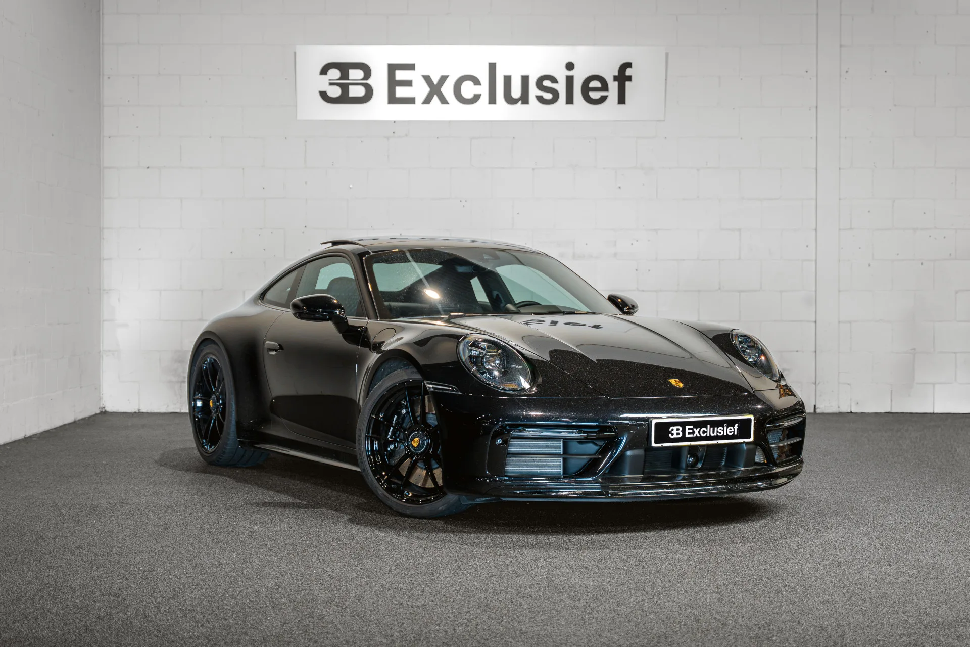 2025 Porsche 911 Carrera 4 GTS angeboten von einem Fachhändler in Rotterdam, Niederlande, Hauptfoto