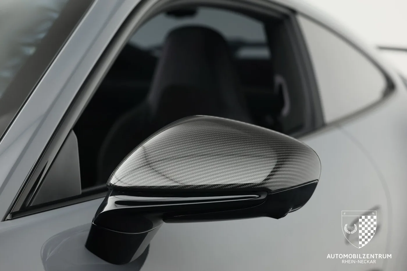 2025 Porsche 911 Carrera 4 GTS offered by a supercar dealer in Viernheim, Germany, photo 5 of 25