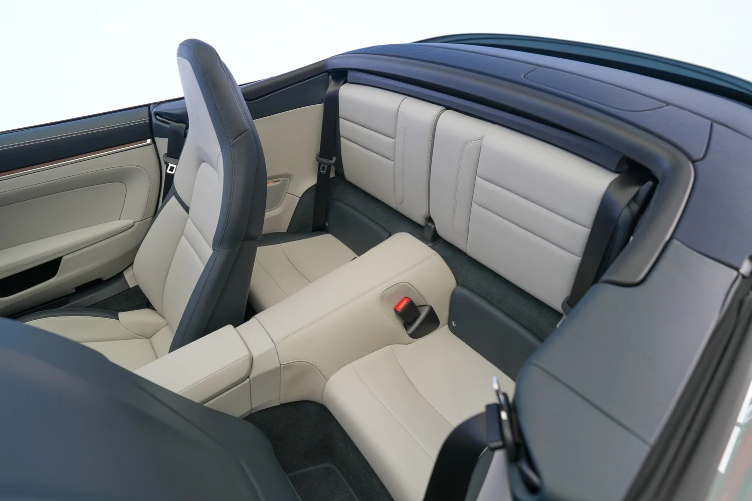2025 Porsche 911 Carrera Cabriolet, 13/15