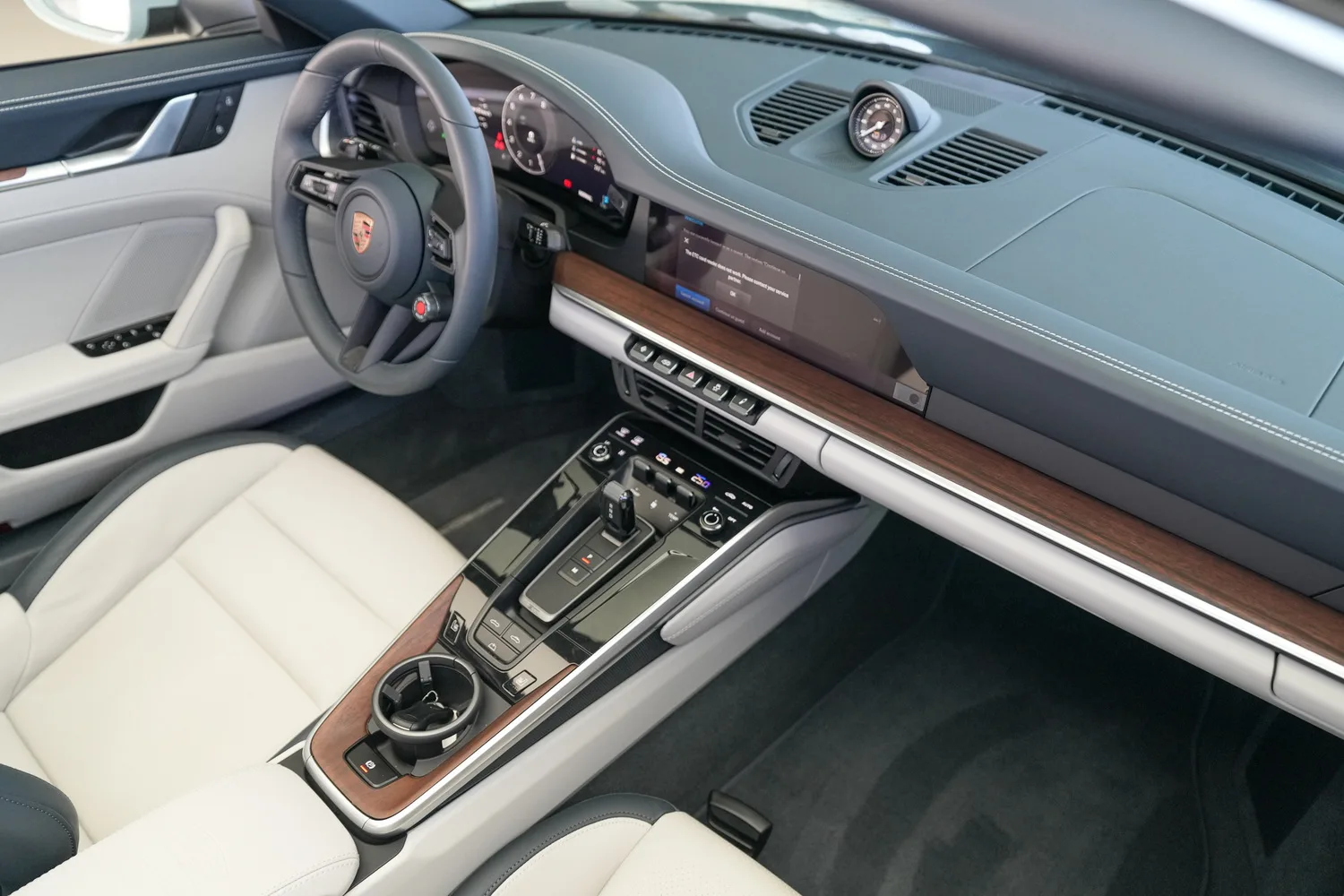 2025 Porsche 911 Carrera Cabriolet, 14/15