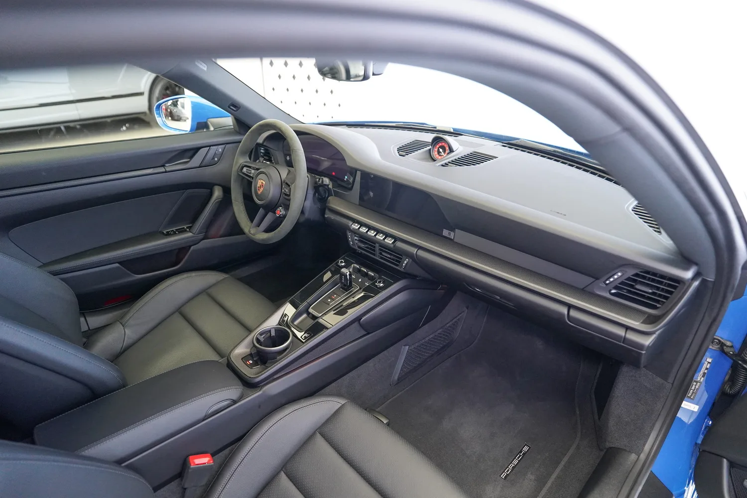 2025 Porsche 911 Carrera, 10/15
