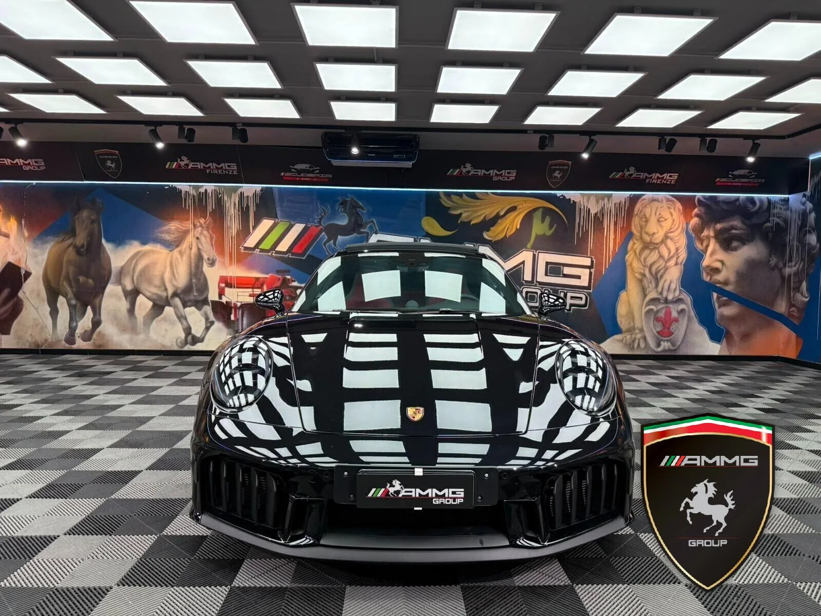 2025 Porsche 911 Carrera GTS, 2/15