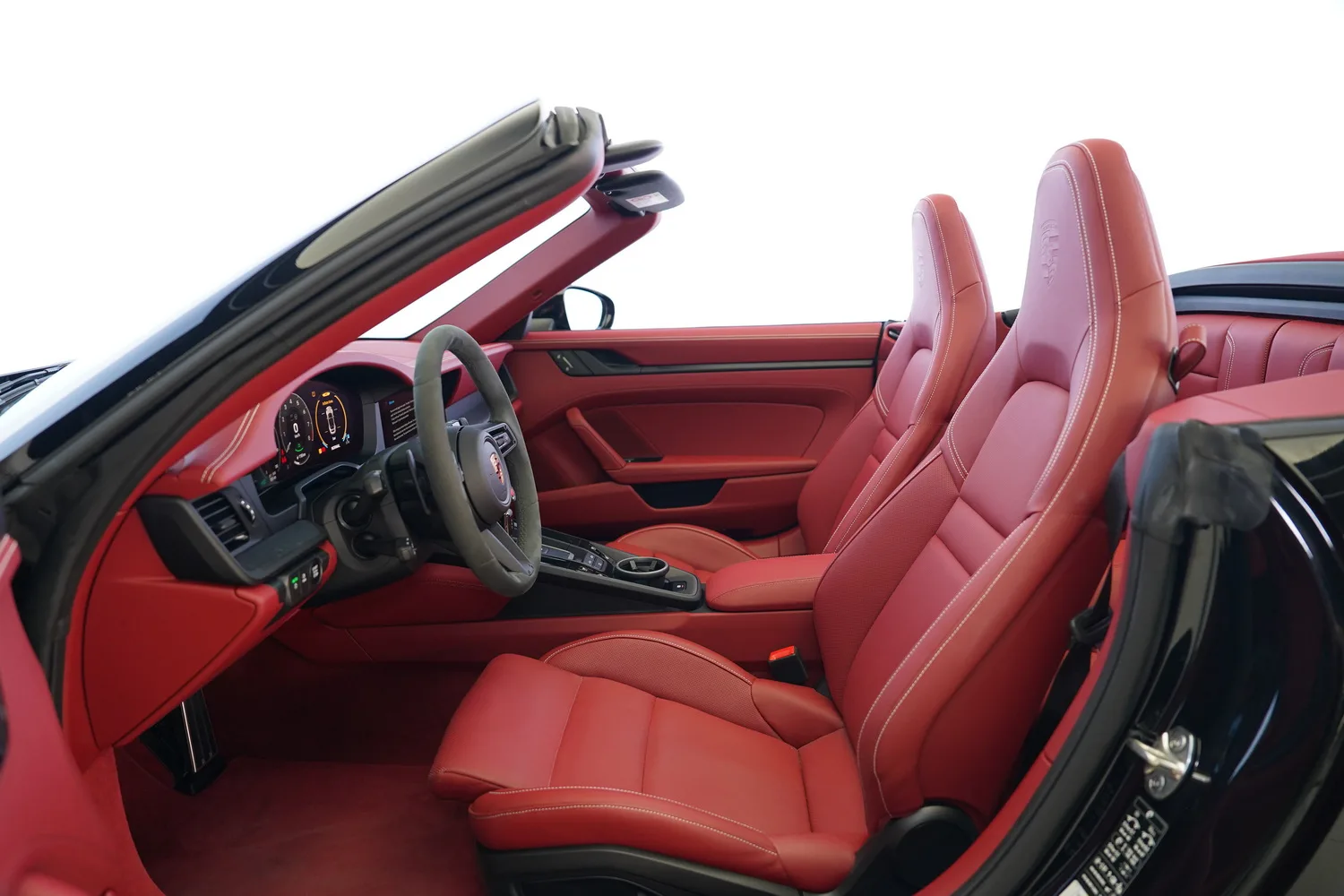 2025 Porsche 911 Carrera GTS Cabriolet, 5/15