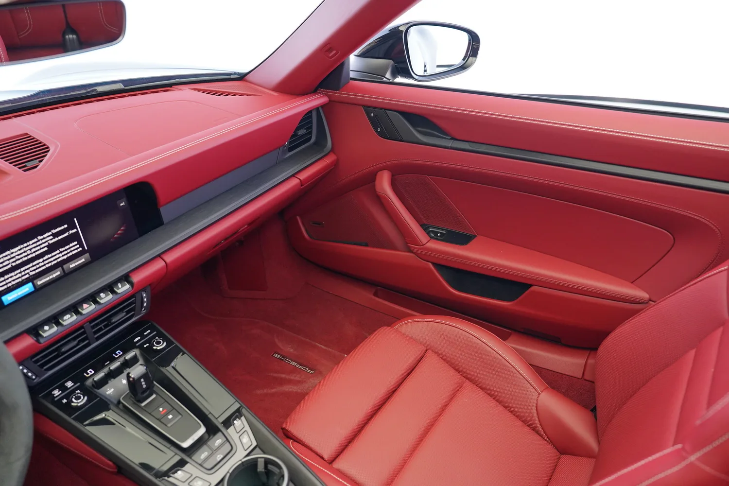 2025 Porsche 911 Carrera GTS Cabriolet, 8/15