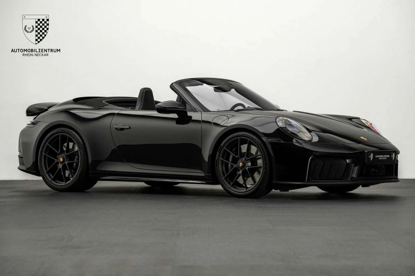 2025 Porsche 911 Carrera GTS Cabriolet, 9/30