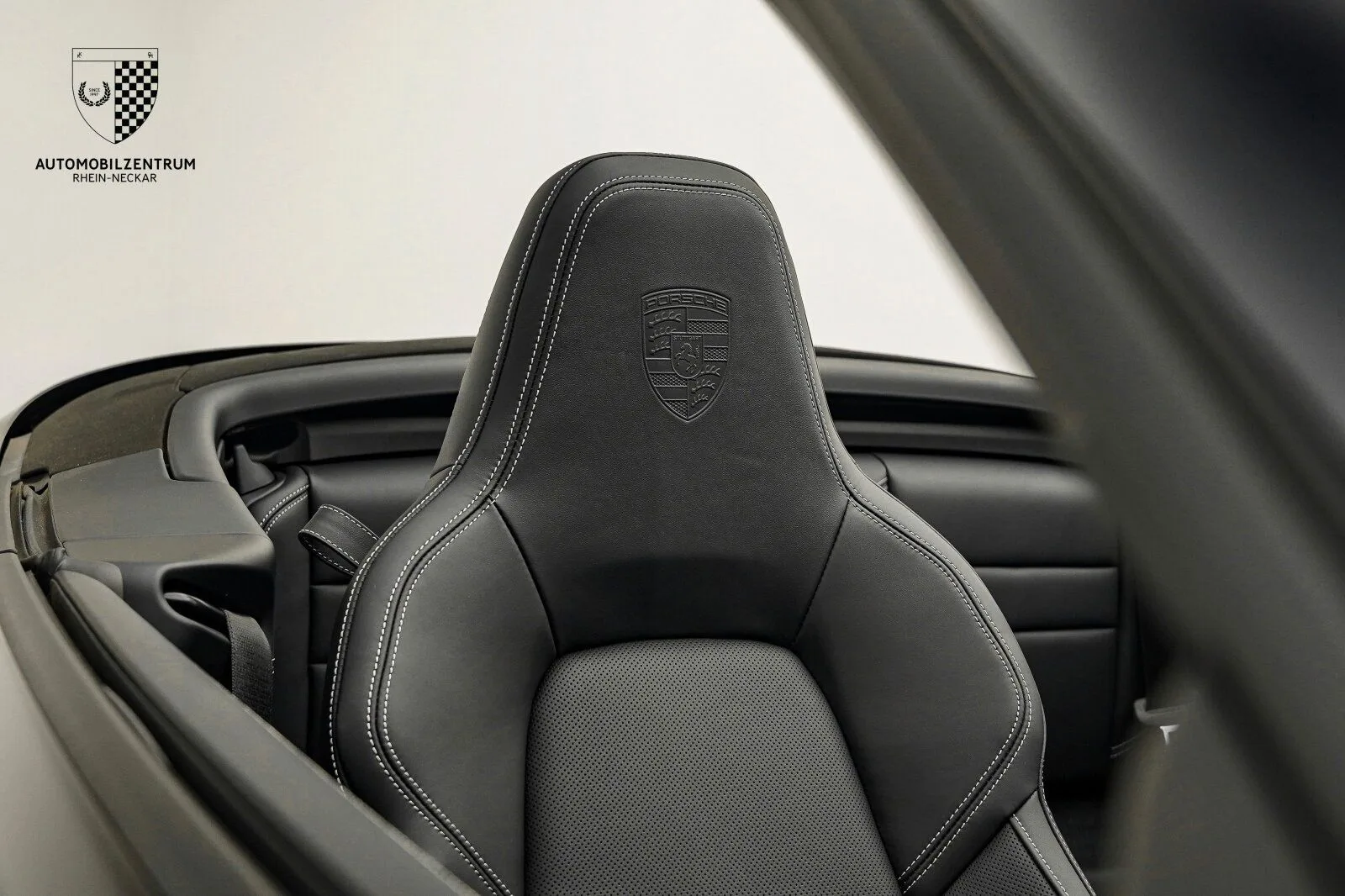 2025 Porsche 911 Carrera GTS Cabriolet, 13/30