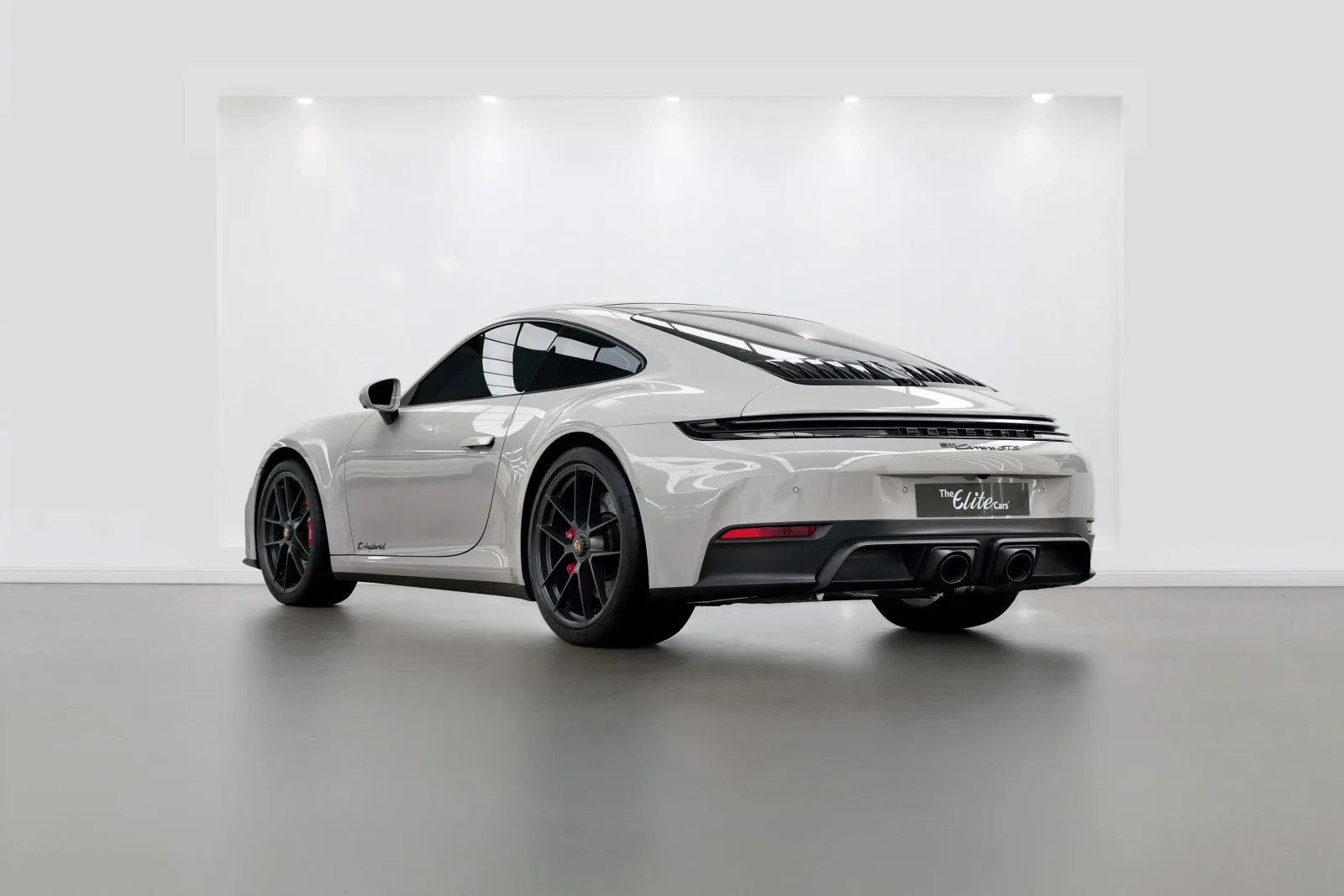 2025 Porsche 911 Carrera GTS T-Hybrid, 4/15