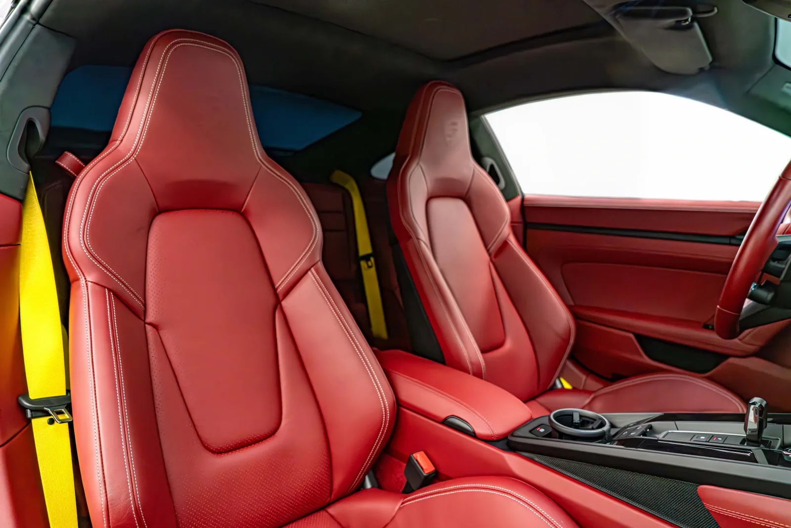 2025 Porsche 911 Carrera GTS T-Hybrid, 13/15