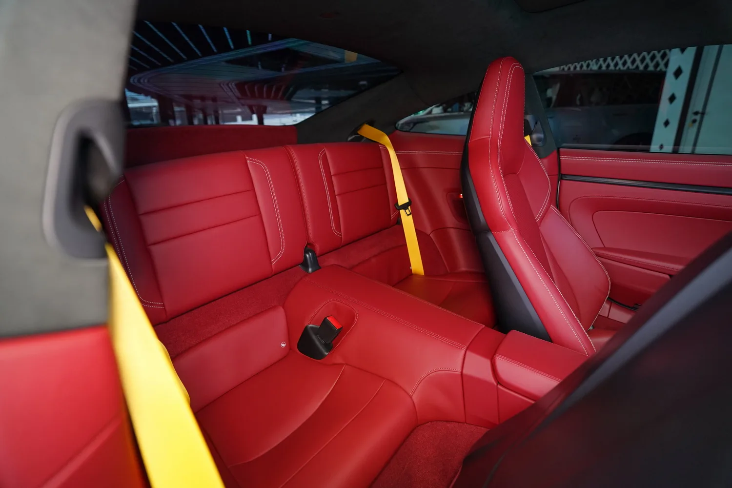 2025 Porsche 911 Carrera GTS, 13/18
