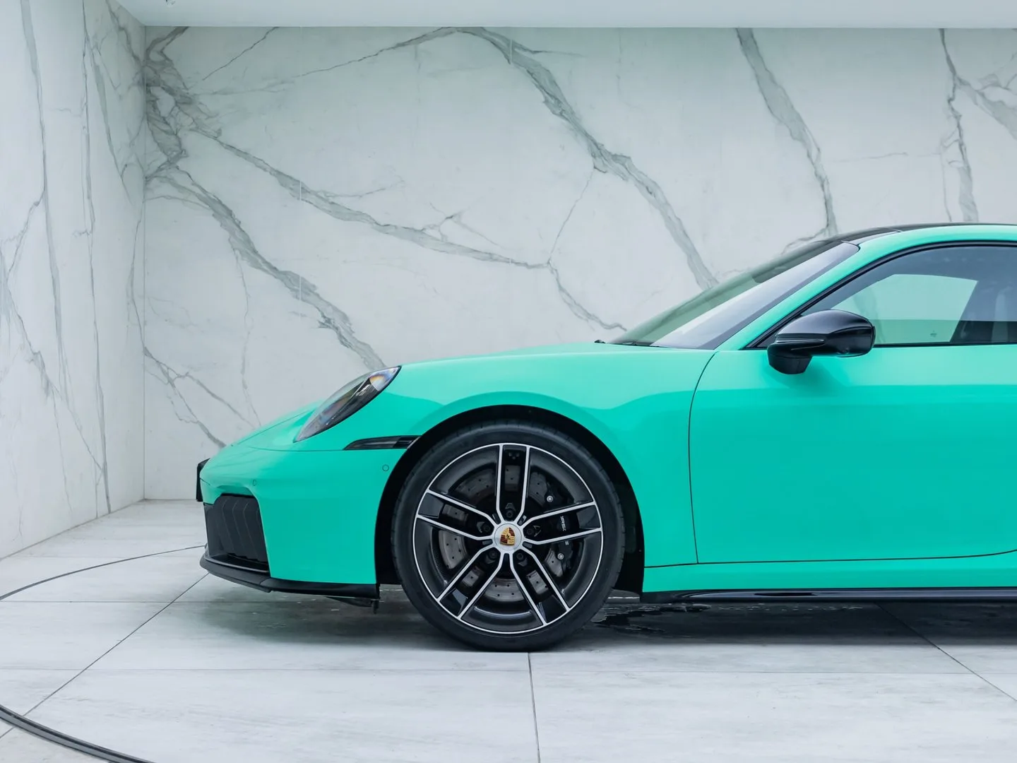 2025 Porsche 911 Carrera GTS 992.2, 6/30