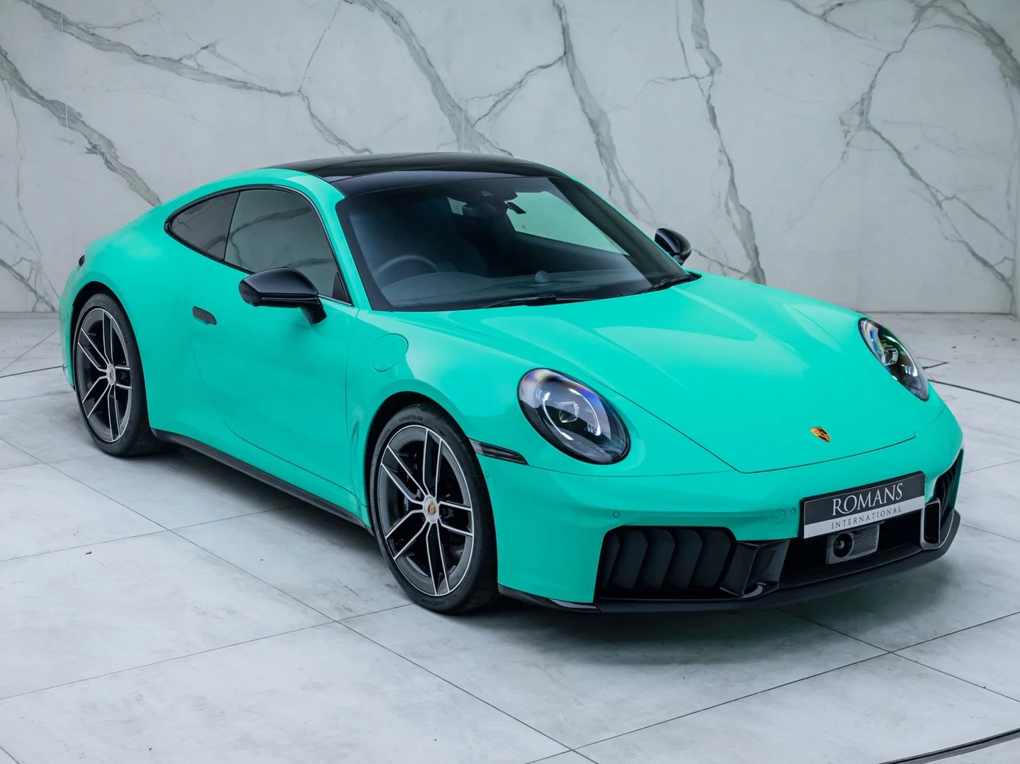 2025 Porsche 911 Carrera GTS 992.2 angeboten von einem Fachhändler in Banstead, Vereinigtes Königreich, Hauptfoto