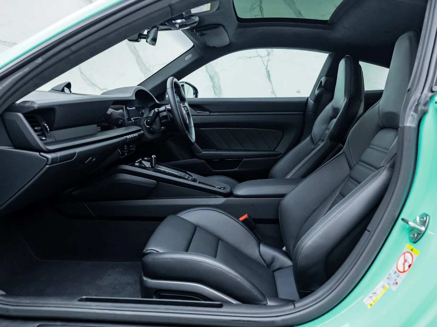 2025 Porsche 911 Carrera GTS 992.2, 14/30