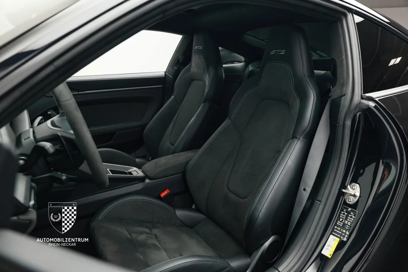 2025 Porsche 911 Carrera GTS proposée par un spécialiste de la supercar à Viernheim, Allemagne, photo 15 sur 25