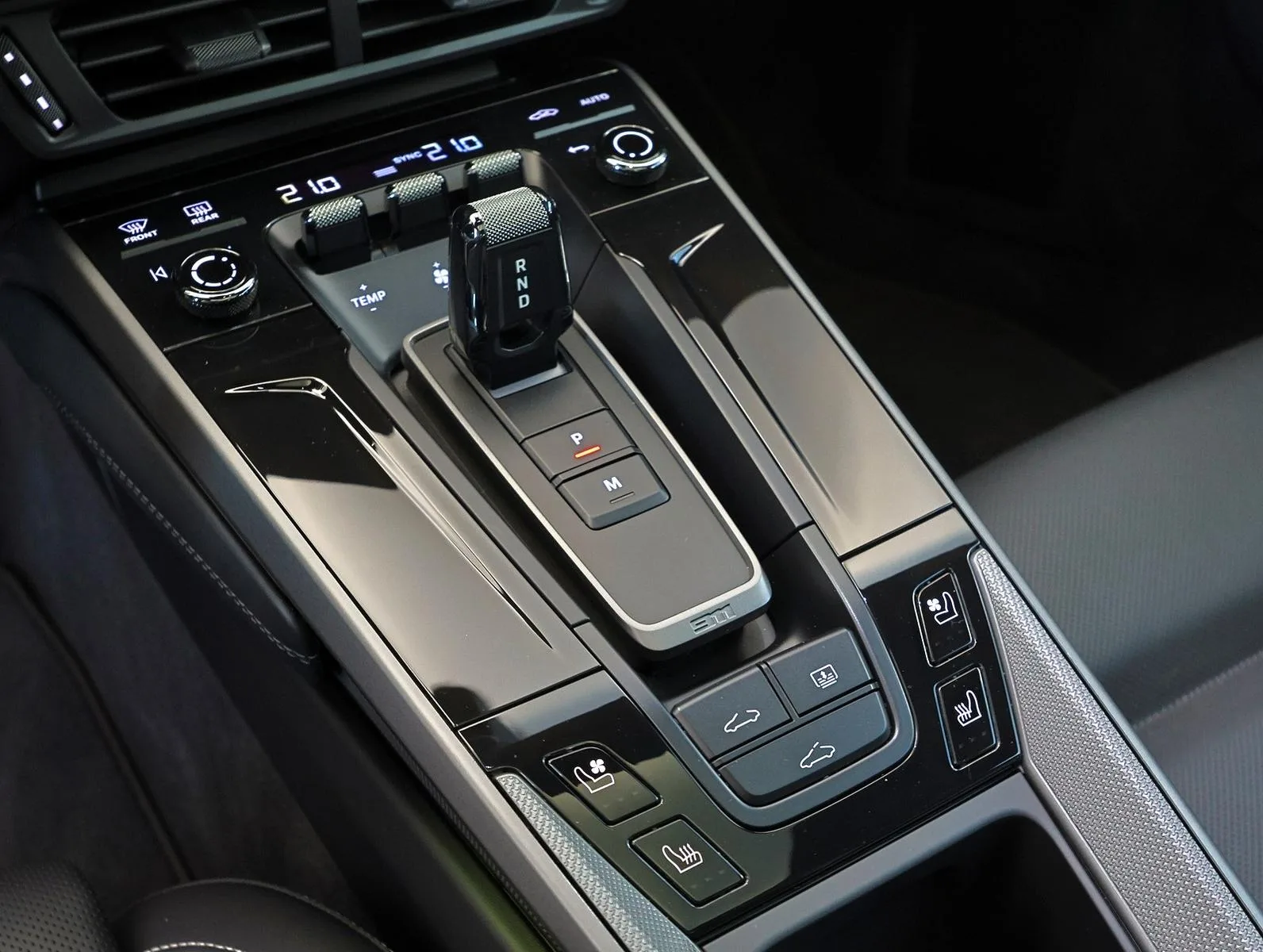 2025 Porsche 911 Carrera, 16/28