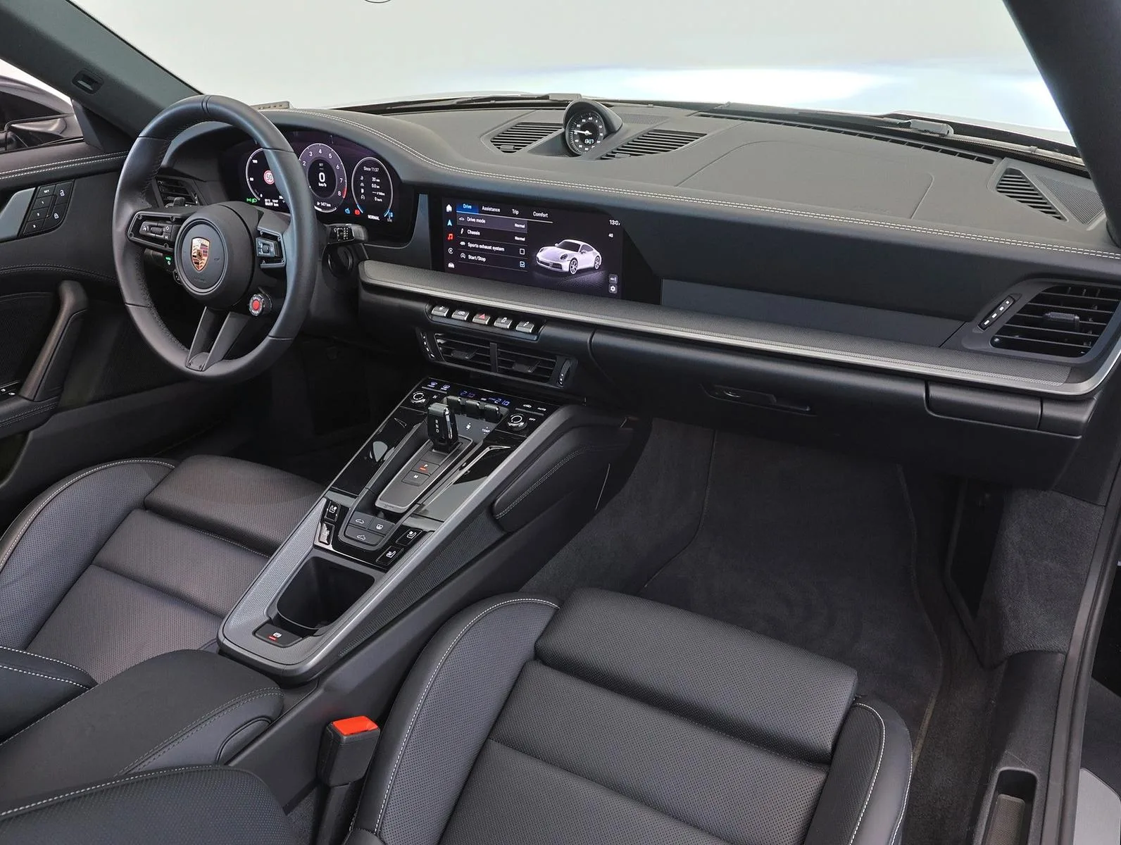 2025 Porsche 911 Carrera, 27/28