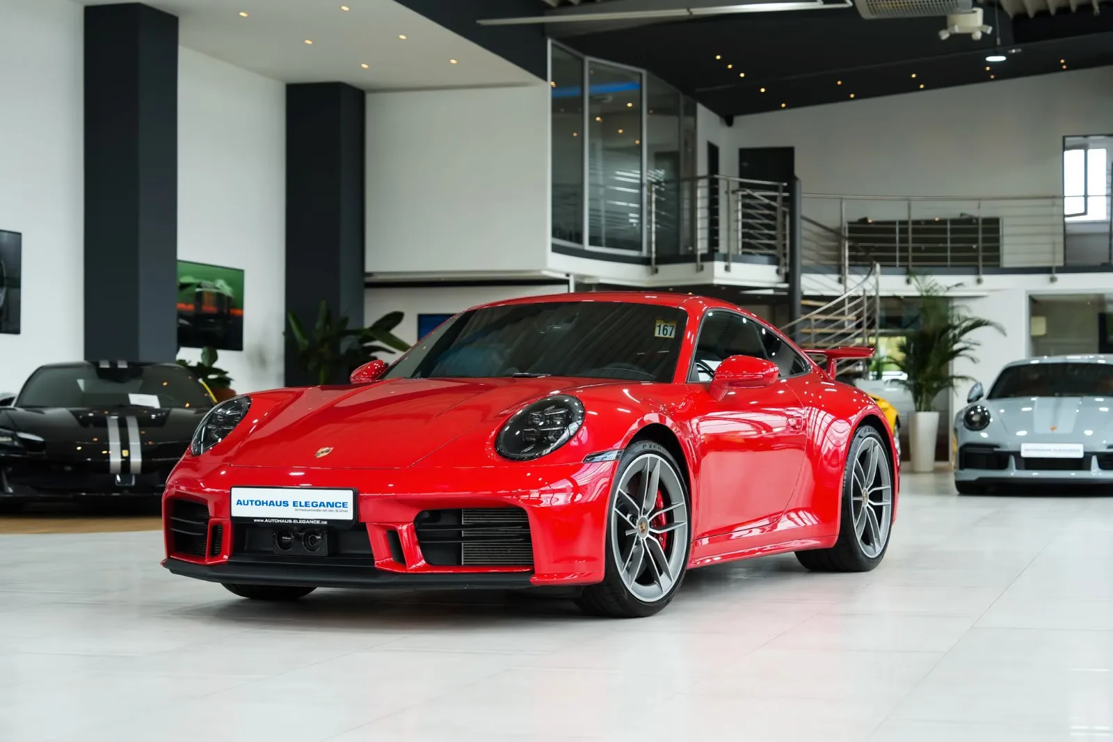 2025 Porsche 911 Carrera S angeboten von einem Fachhändler in Köln, Deutschland, Hauptfoto