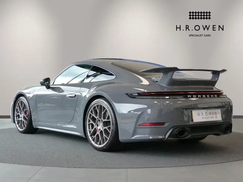 2025 Porsche 911 Carrera S, 2/28