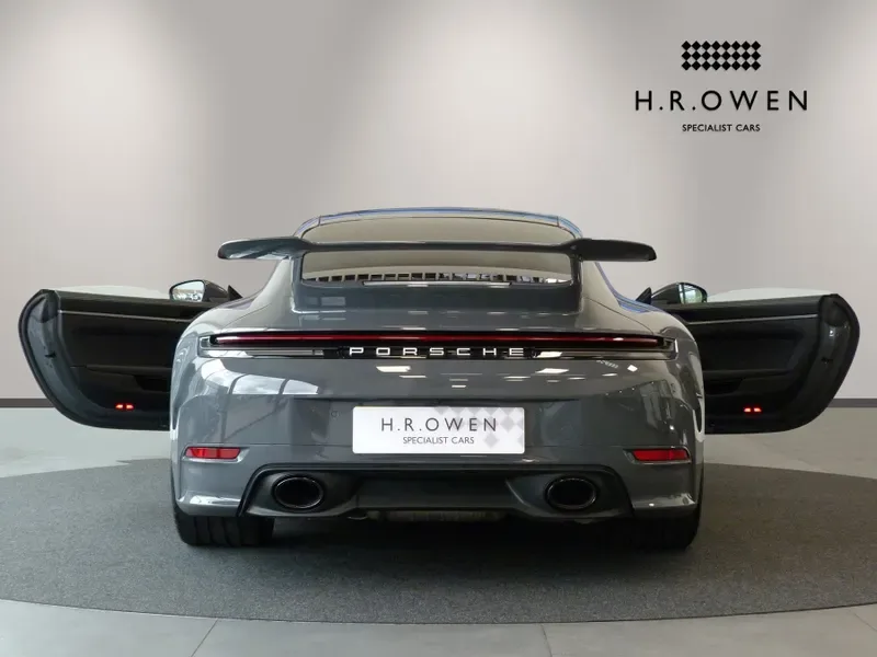 2025 Porsche 911 Carrera S, 10/28