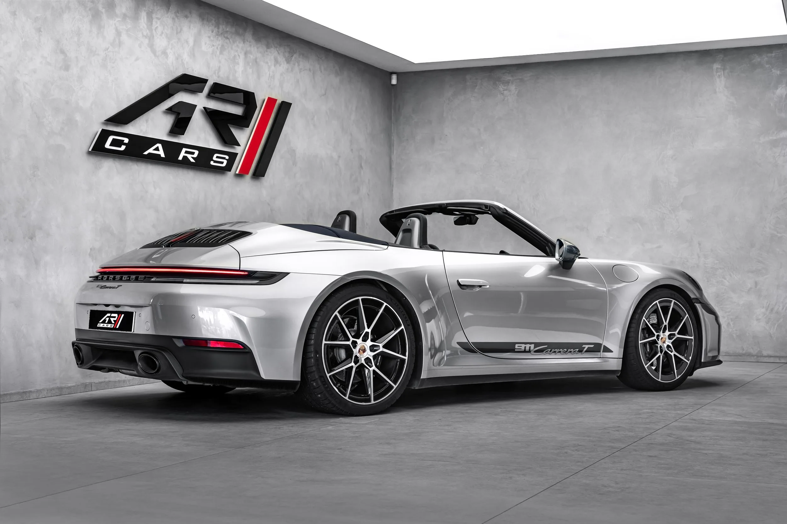 2025 Porsche 911 Carrera T Cabriolet, 6/28