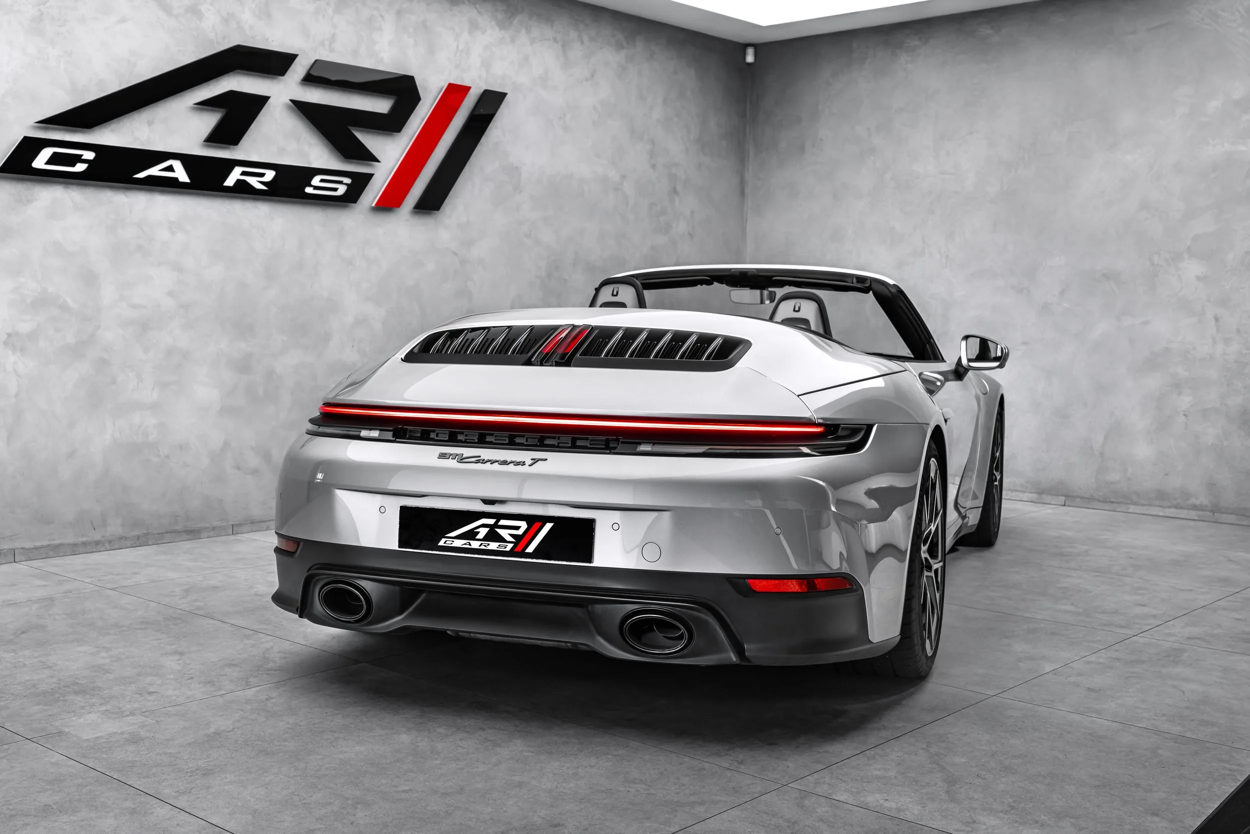 2025 Porsche 911 Carrera T Cabriolet, 8/28