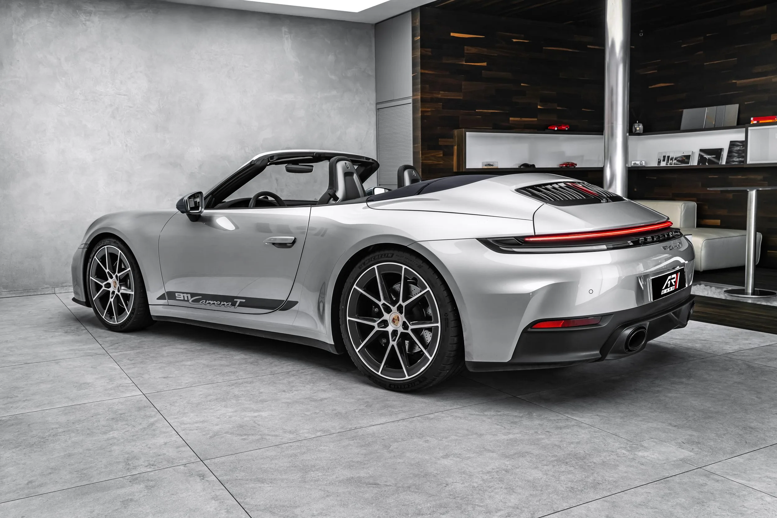 2025 Porsche 911 Carrera T Cabriolet, 9/28