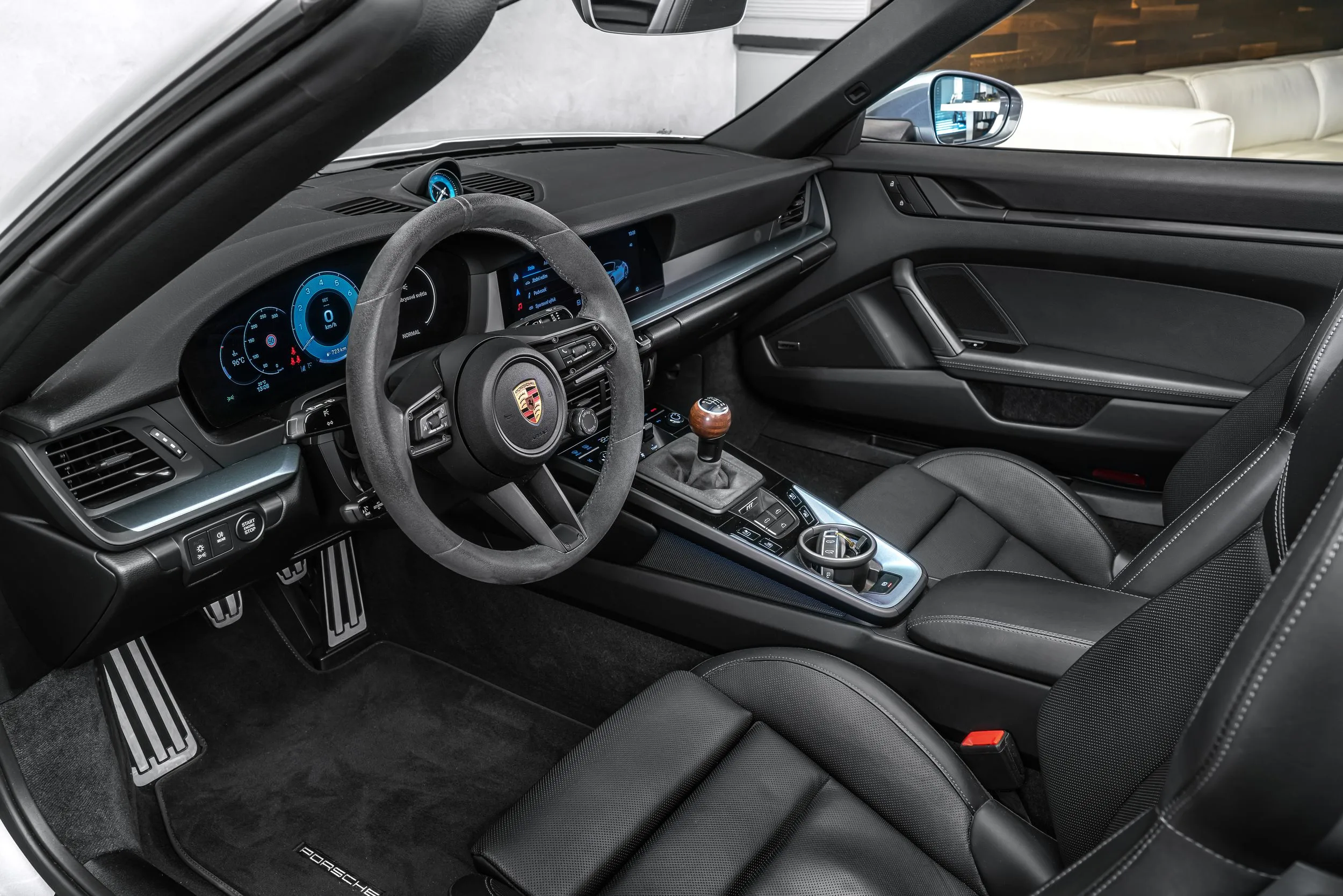 2025 Porsche 911 Carrera T Cabriolet, 14/28