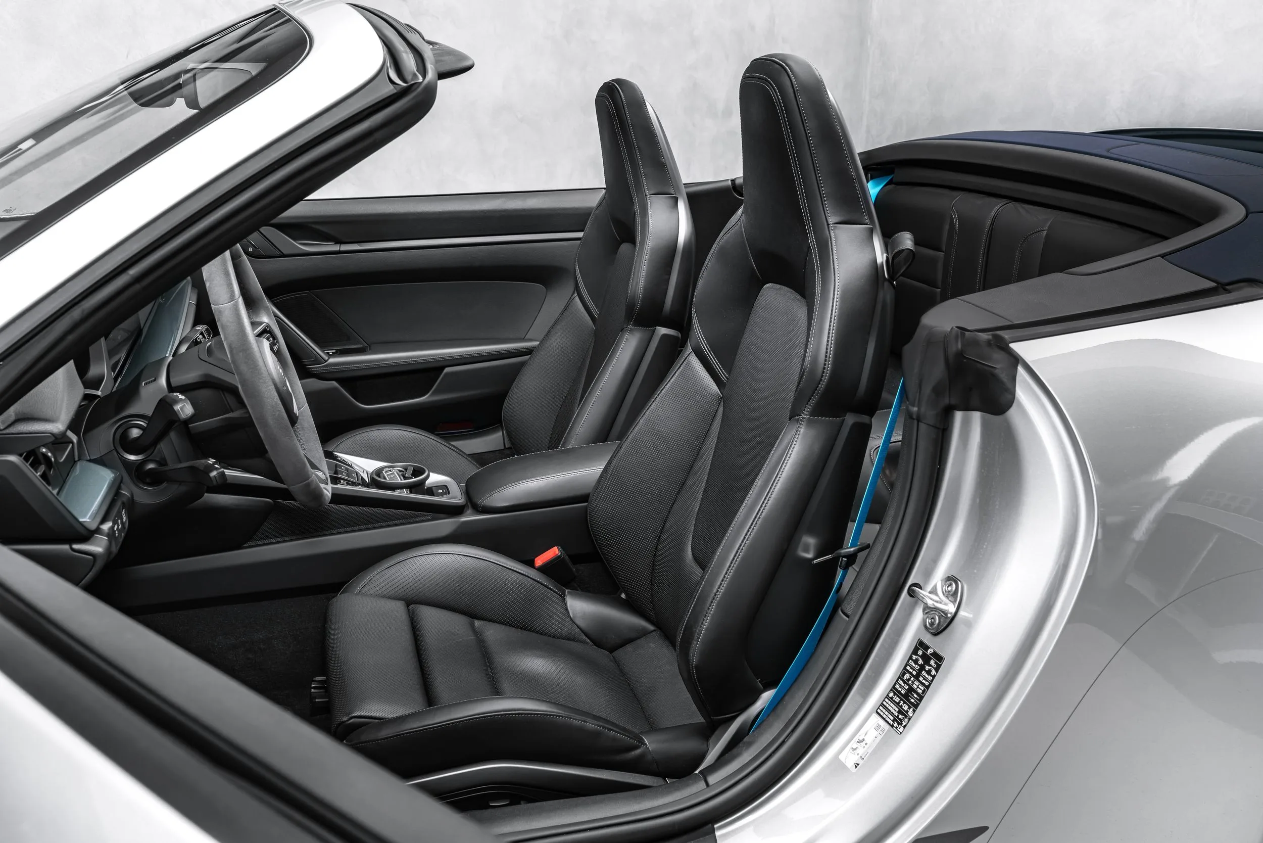 2025 Porsche 911 Carrera T Cabriolet, 16/28