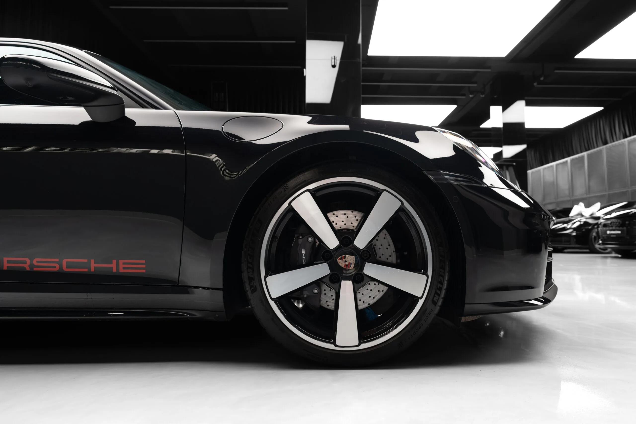 2025 Porsche 911 Carrera 992.2, 5/30