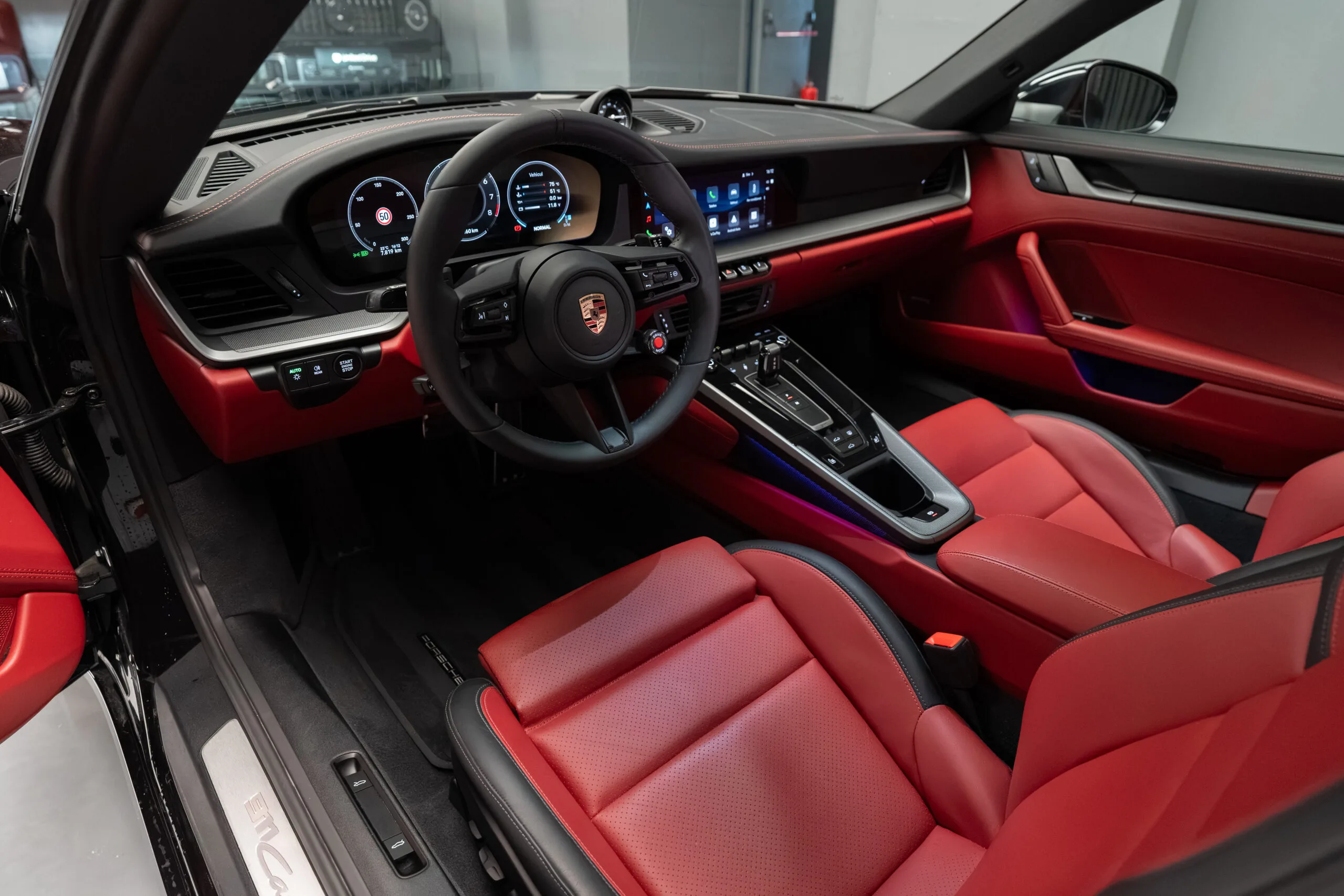 2025 Porsche 911 Carrera 992.2, 15/30