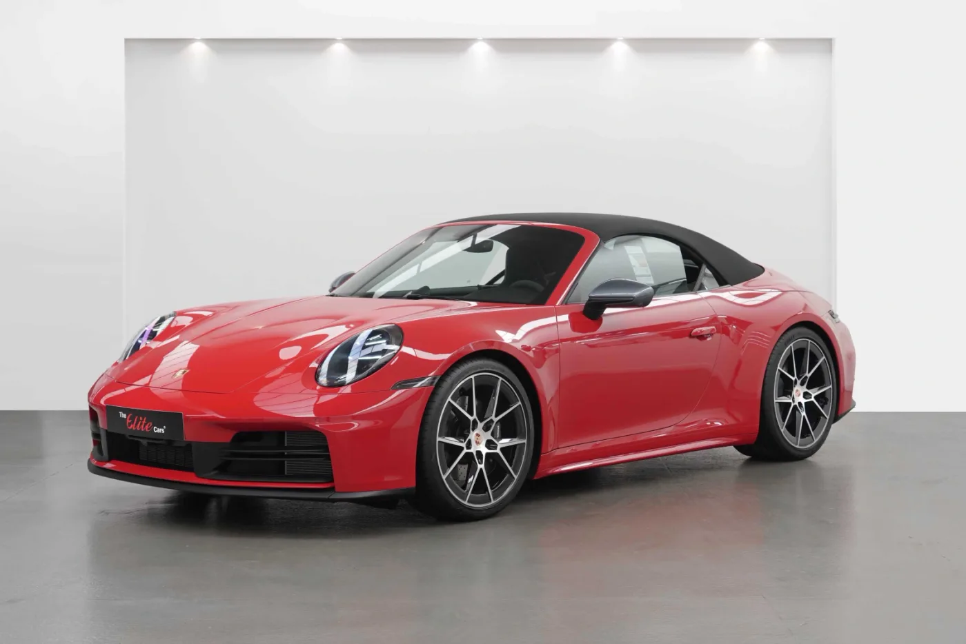2025 Porsche 911 Carrera T angeboten von einem Fachhändler in Dubai, Vereinigte Arabische Emirate, Foto 8 von 10