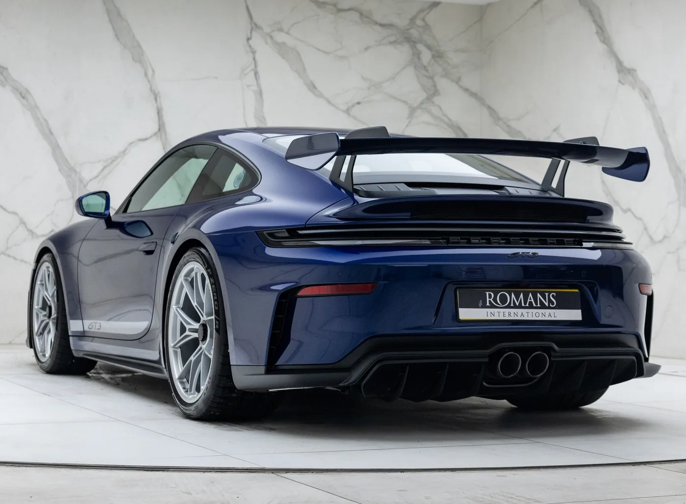 2025 Porsche 911 GT3 proposée par un concessionnaire spécialisé à Banstead, Royaume-Uni, photo 10 sur 15