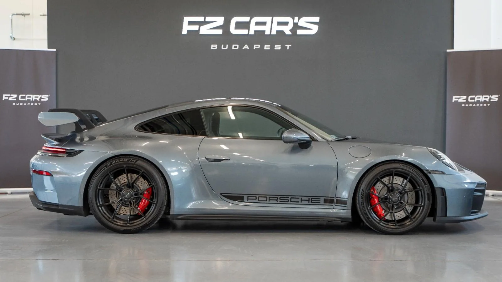 2025 Porsche 911 GT3, 6/13