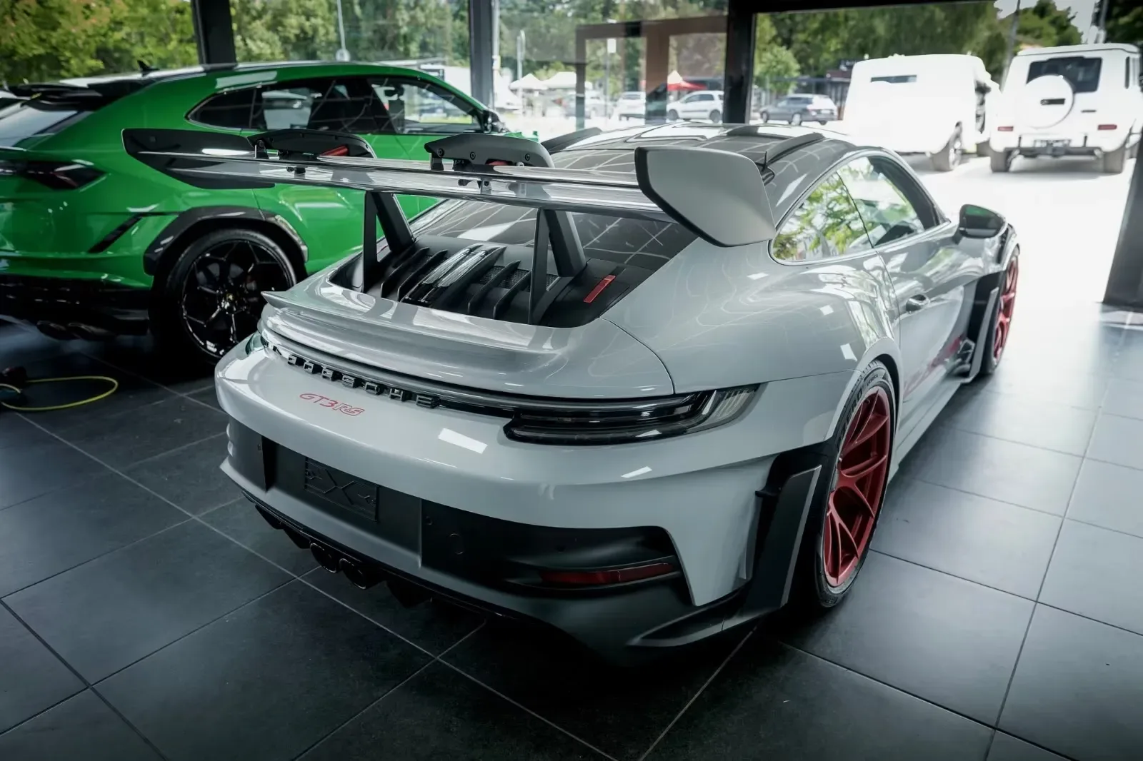 2025 Porsche 911 GT3 RS Weissach, 7/27
