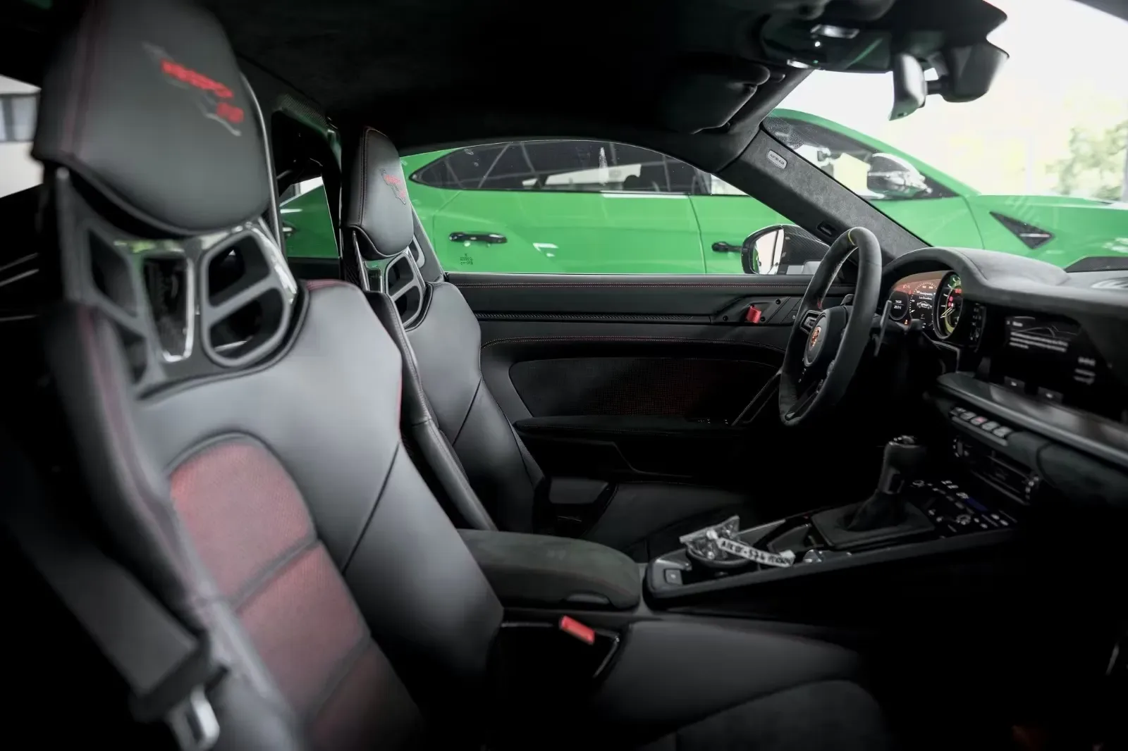 2025 Porsche 911 GT3 RS Weissach, 18/27