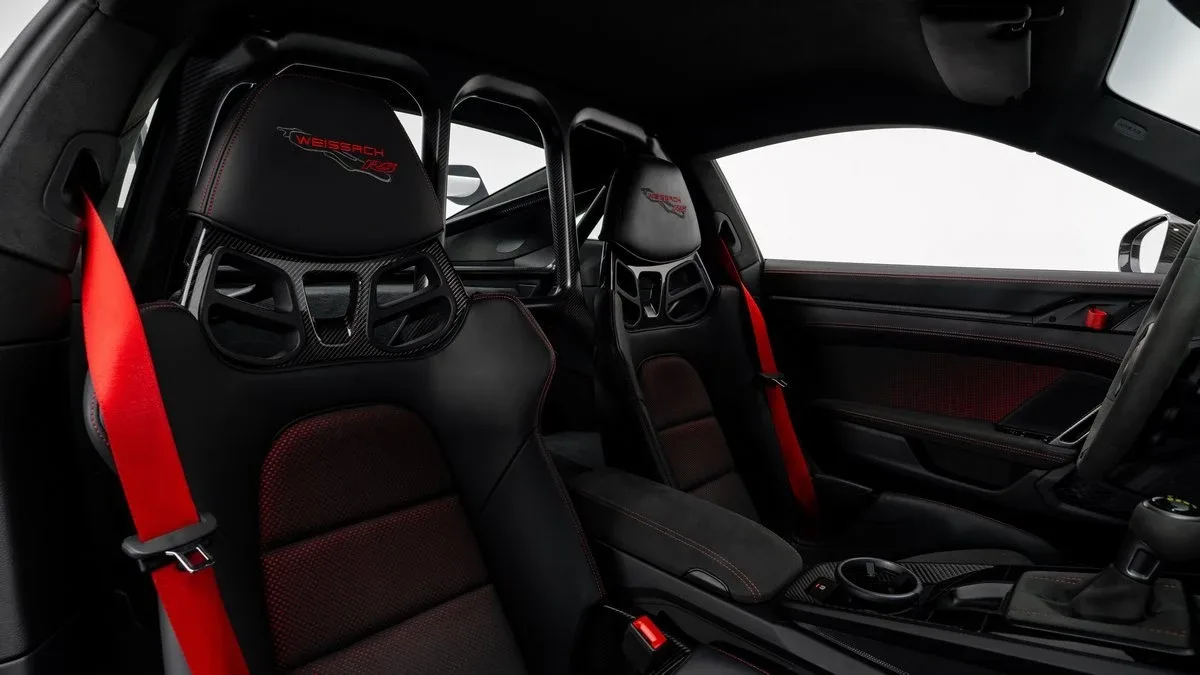 2025 Porsche 911 GT3 RS, 28/30