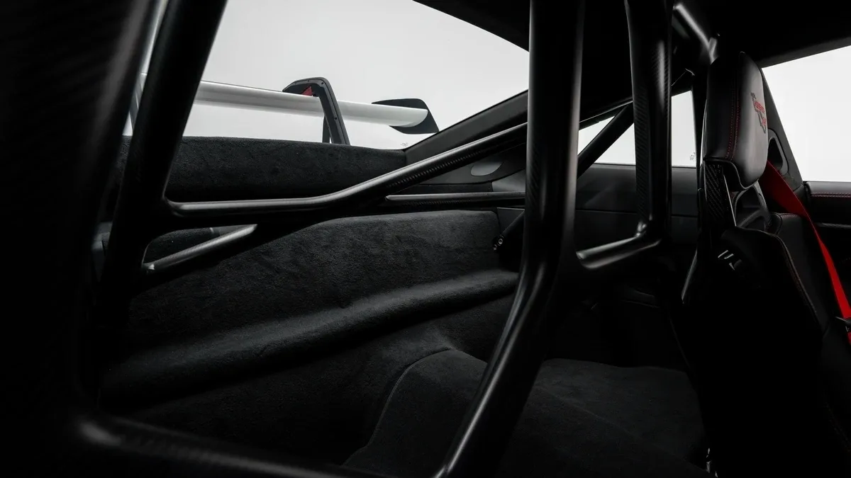 2025 Porsche 911 GT3 RS, 30/30