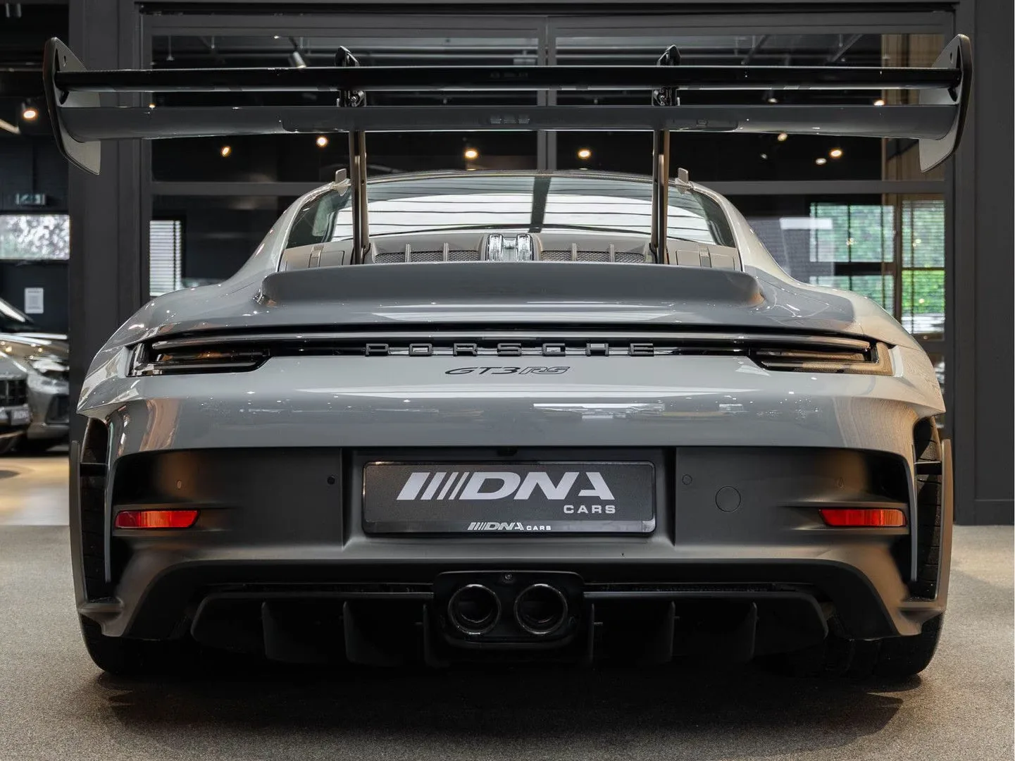 2025 Porsche 911 GT3 RS Weissach, 4/30