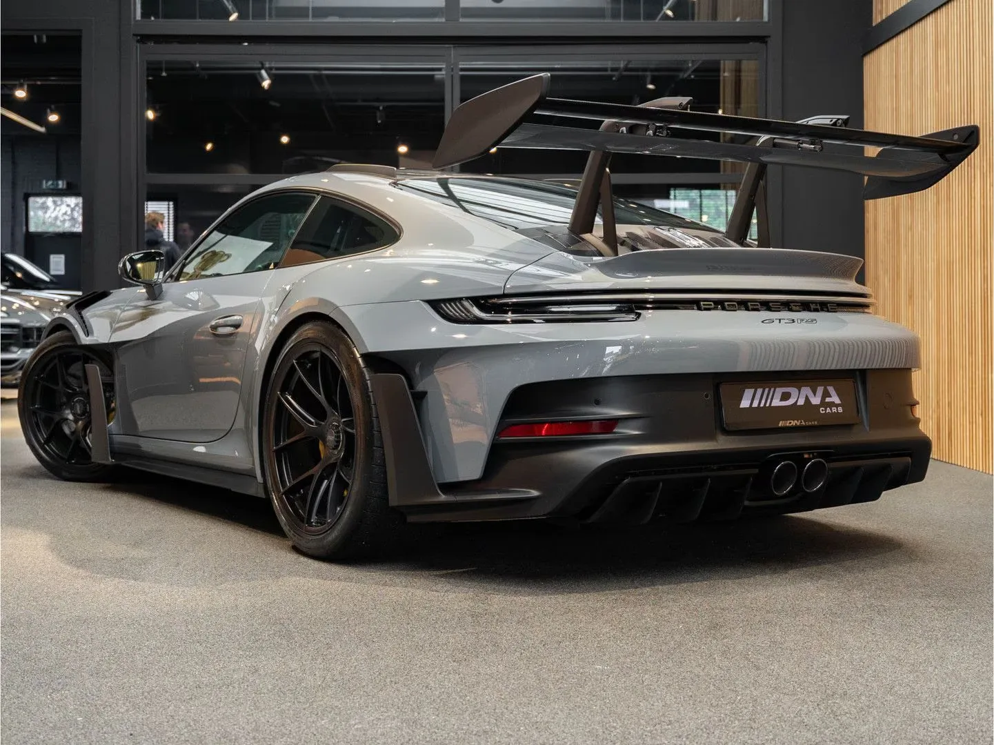 2025 Porsche 911 GT3 RS Weissach, 5/30