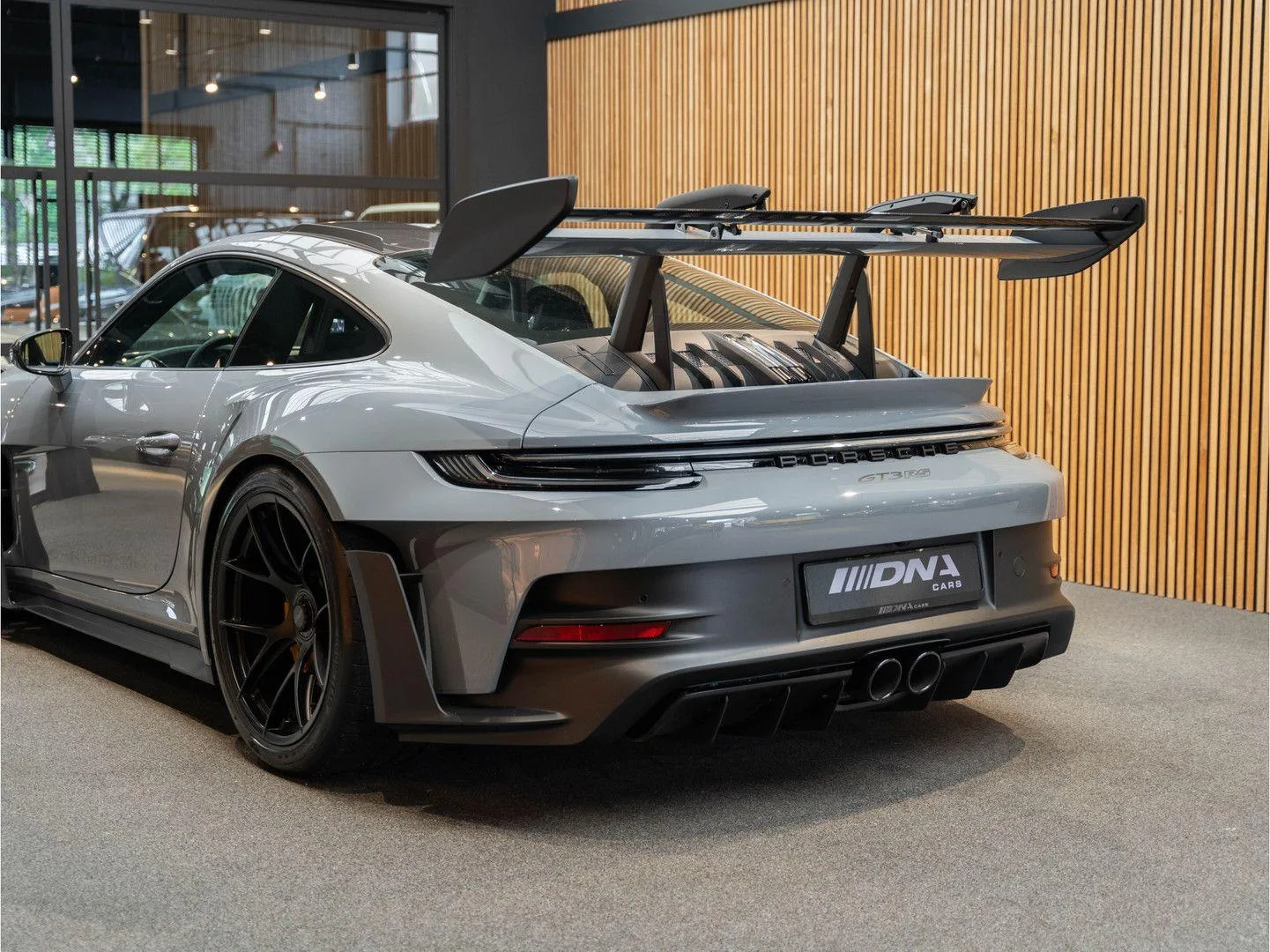 2025 Porsche 911 GT3 RS Weissach, 11/30