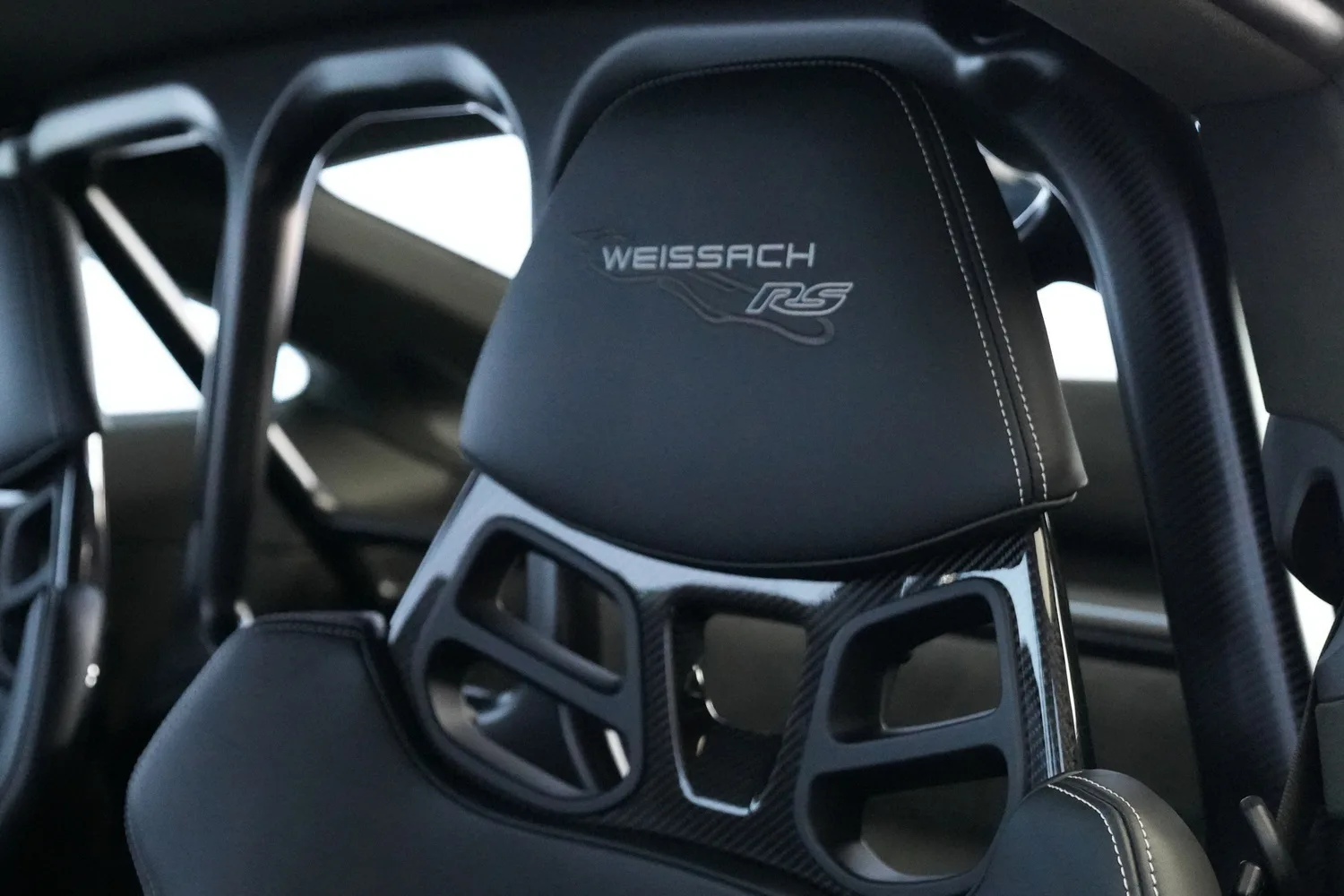 2025 Porsche 911 GT3 RS Weissach, 3/17