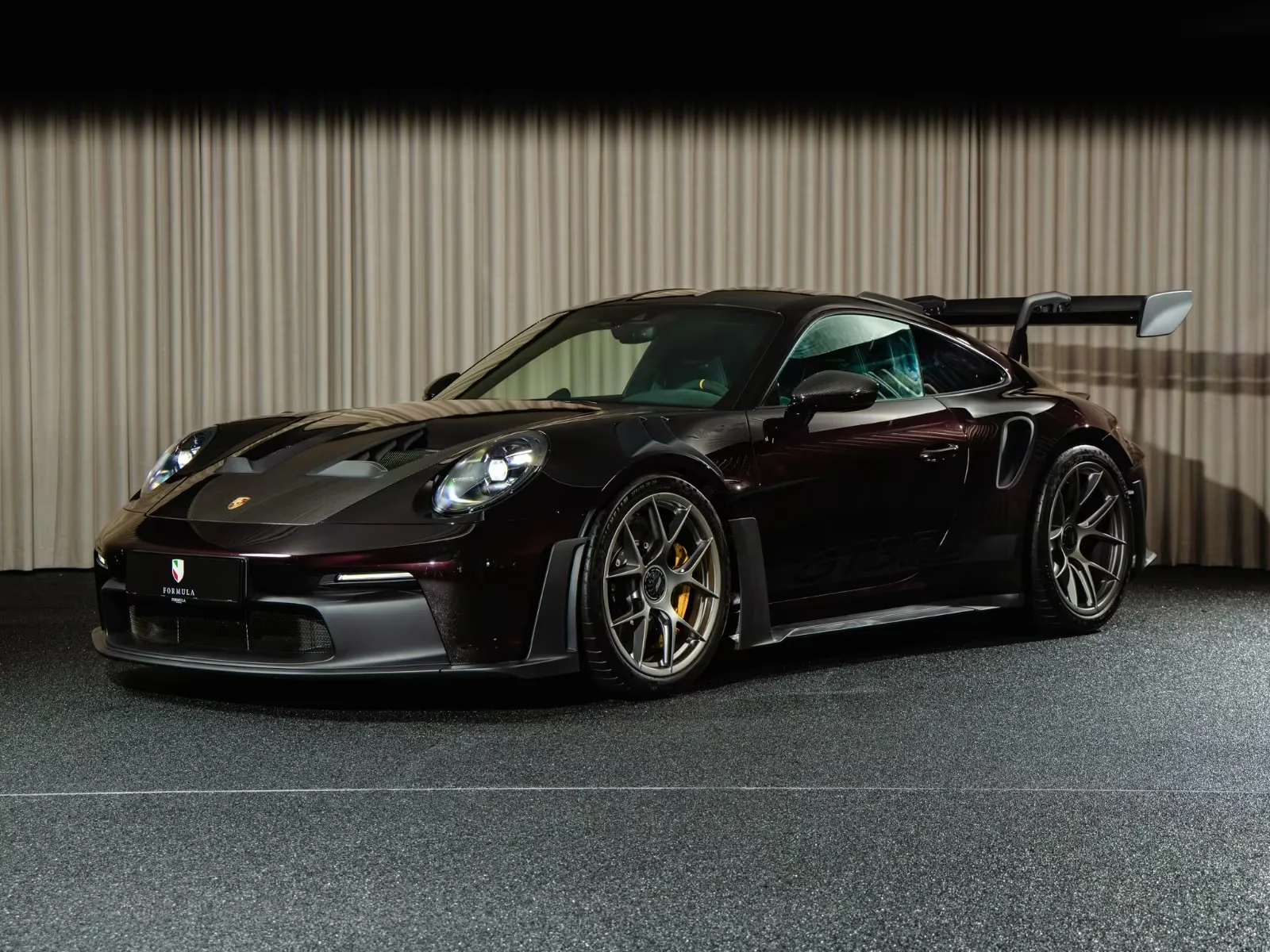 2025 Porsche 911 GT3 RS proposée par un concessionnaire spécialisé à Kongens Lyngby, Danemark, photo principale