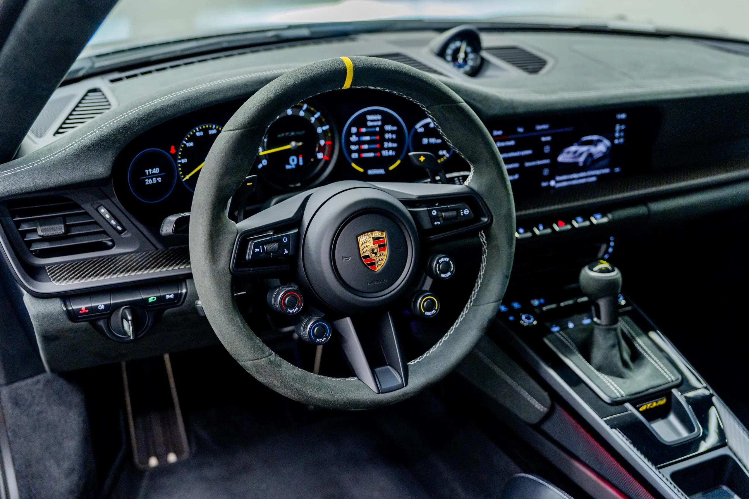 2025 Porsche 911 GT3 RS, 16/18