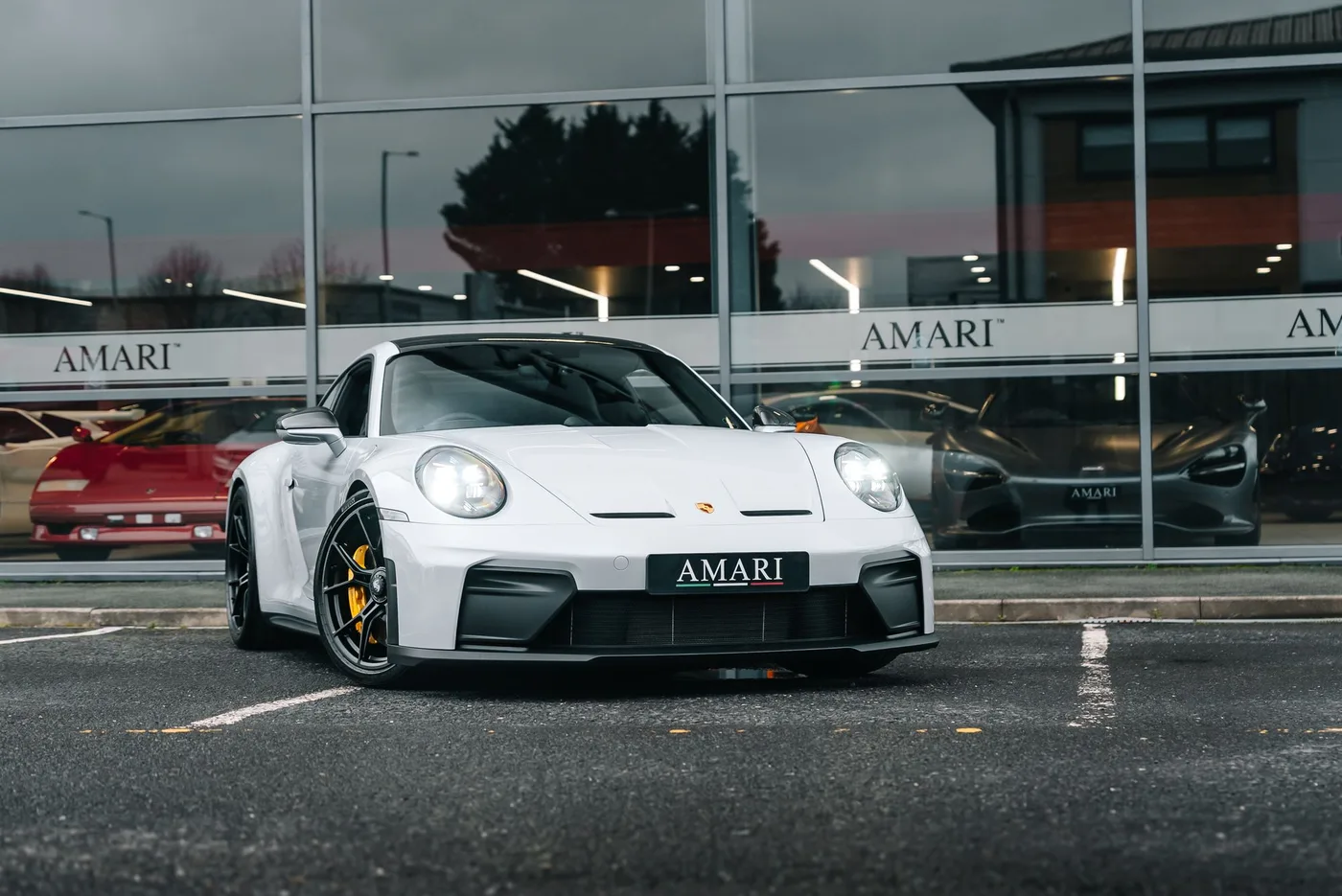 2025 Porsche 911 GT3 Touring proposée par un spécialiste de la supercar à Preston, Royaume-Uni, photo 12 sur 25