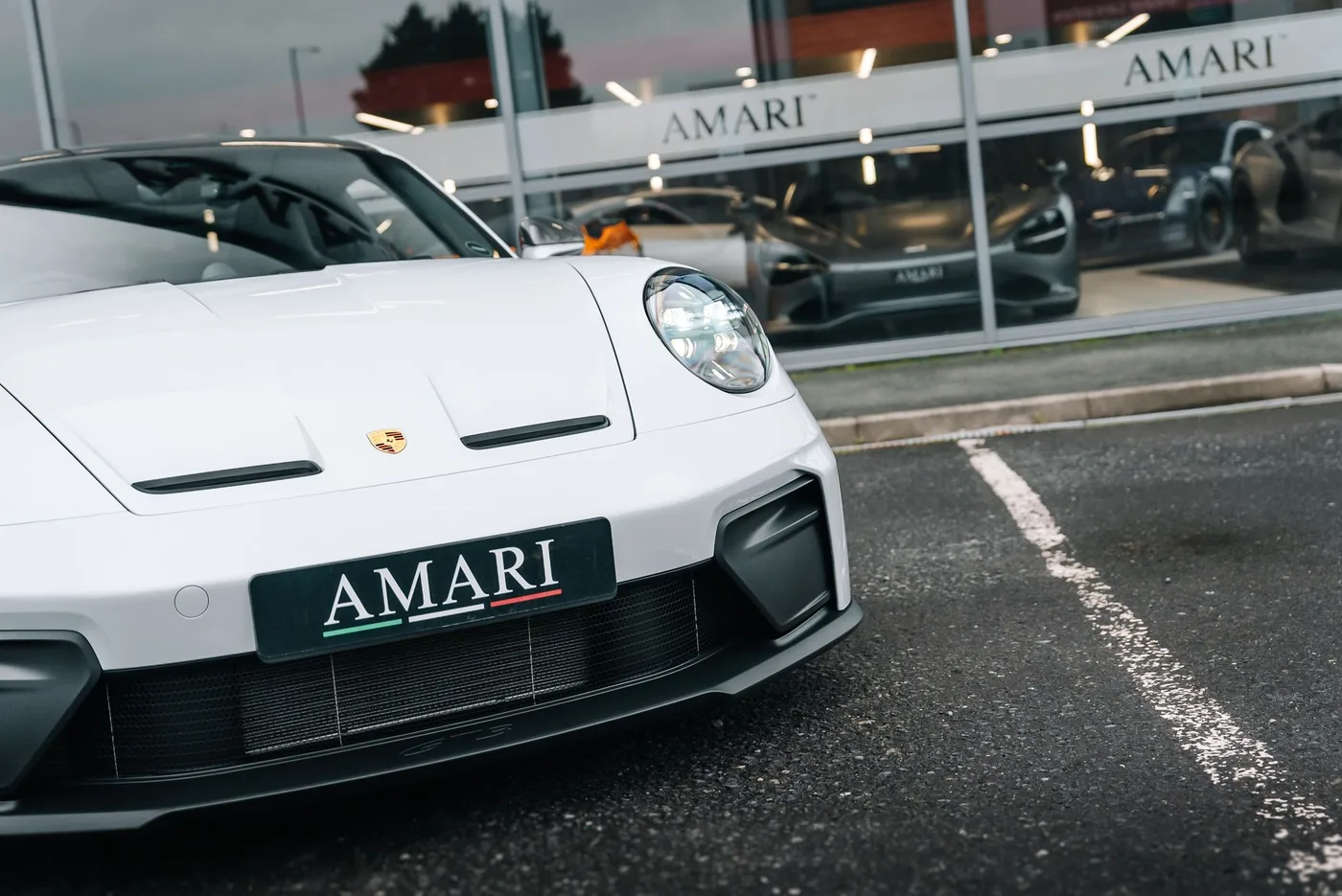 2025 Porsche 911 GT3 Touring proposée par un spécialiste de la supercar à Preston, Royaume-Uni, photo 19 sur 25